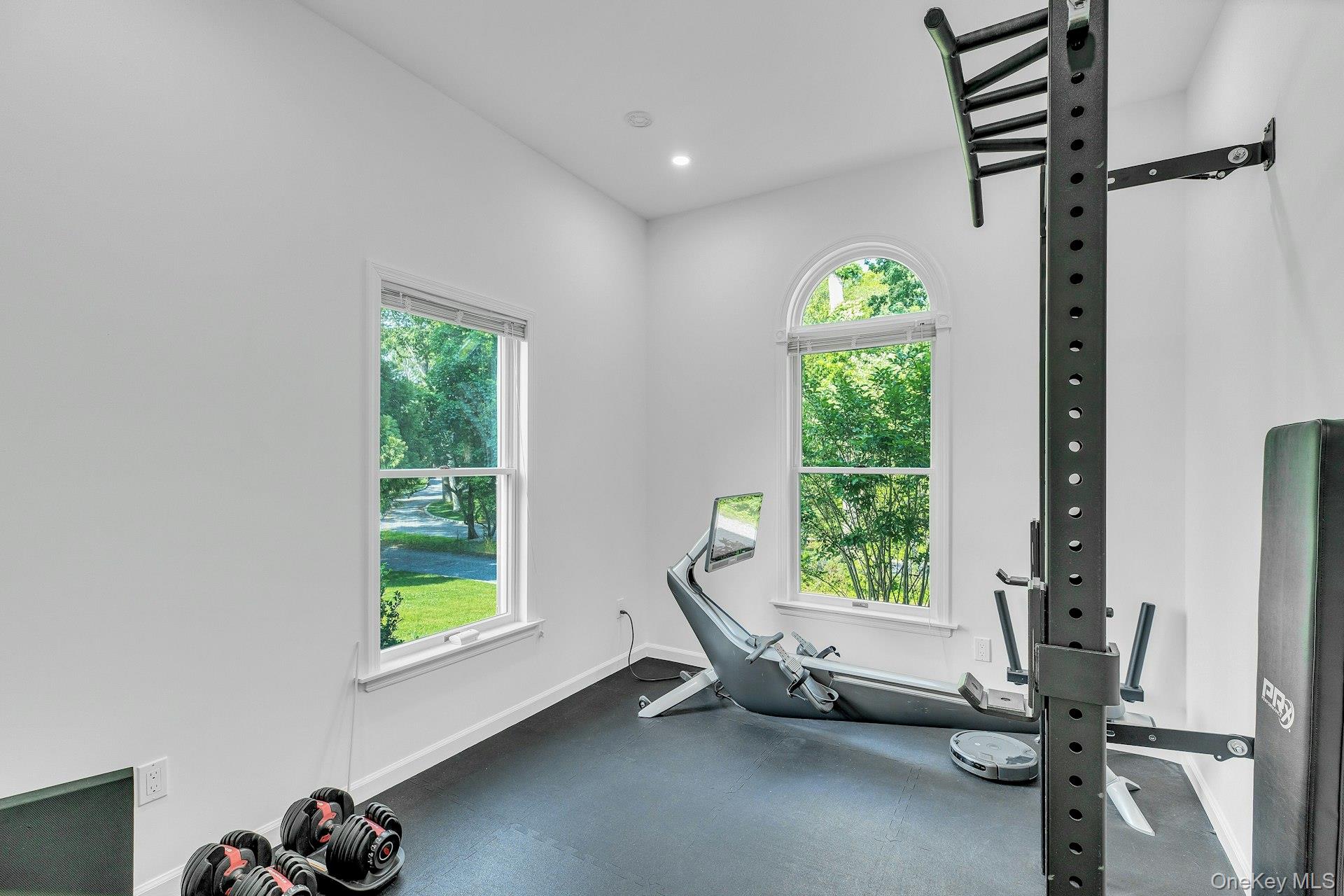 56 S Country Road Property Photo 29