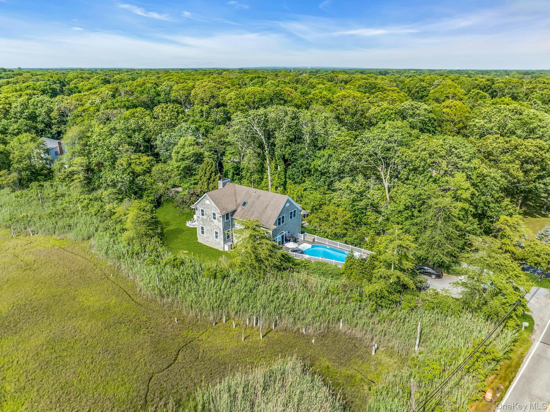 56 S Country Road Property Photo 40