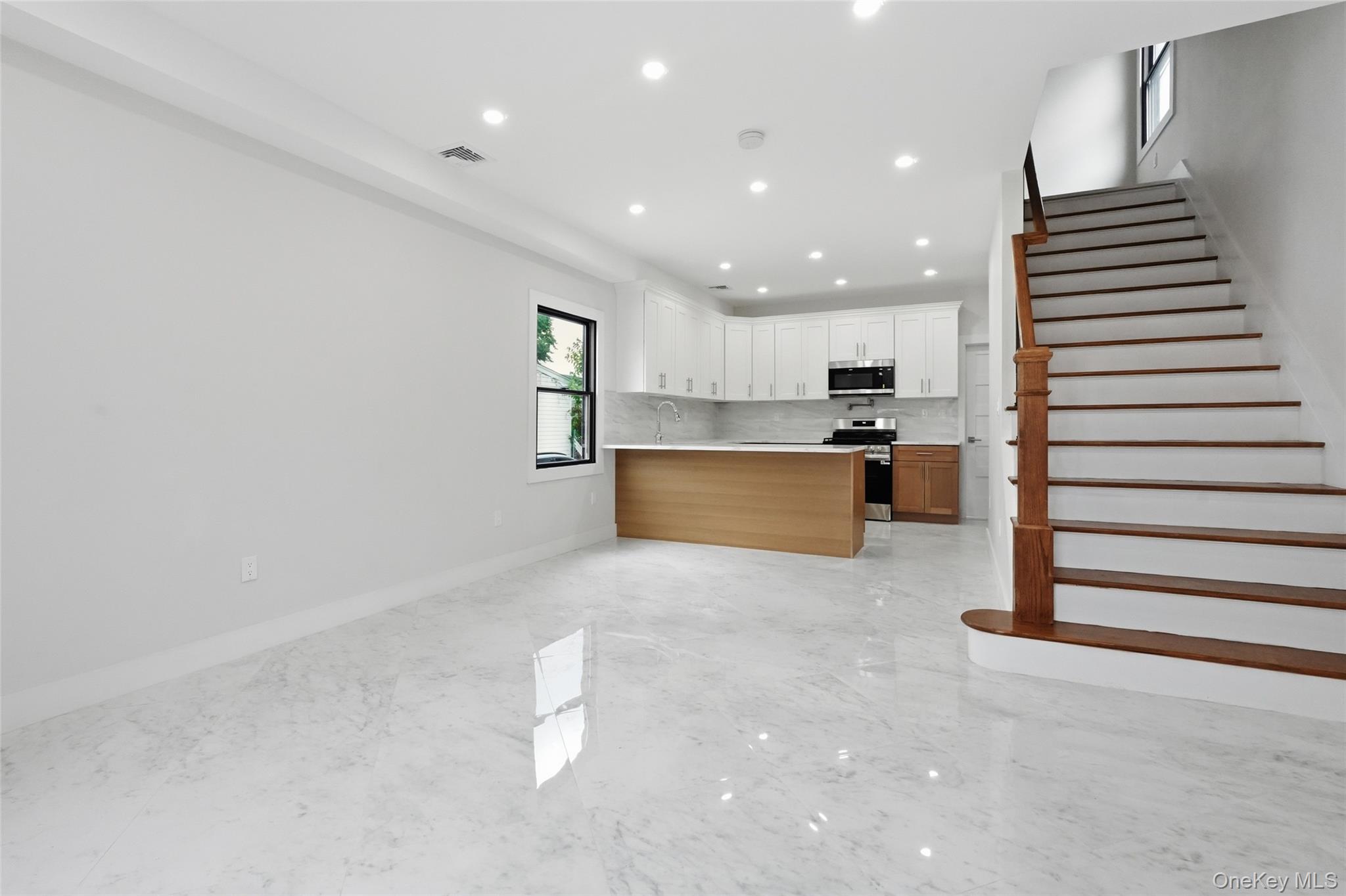 23 Doherty Avenue Property Photo 7
