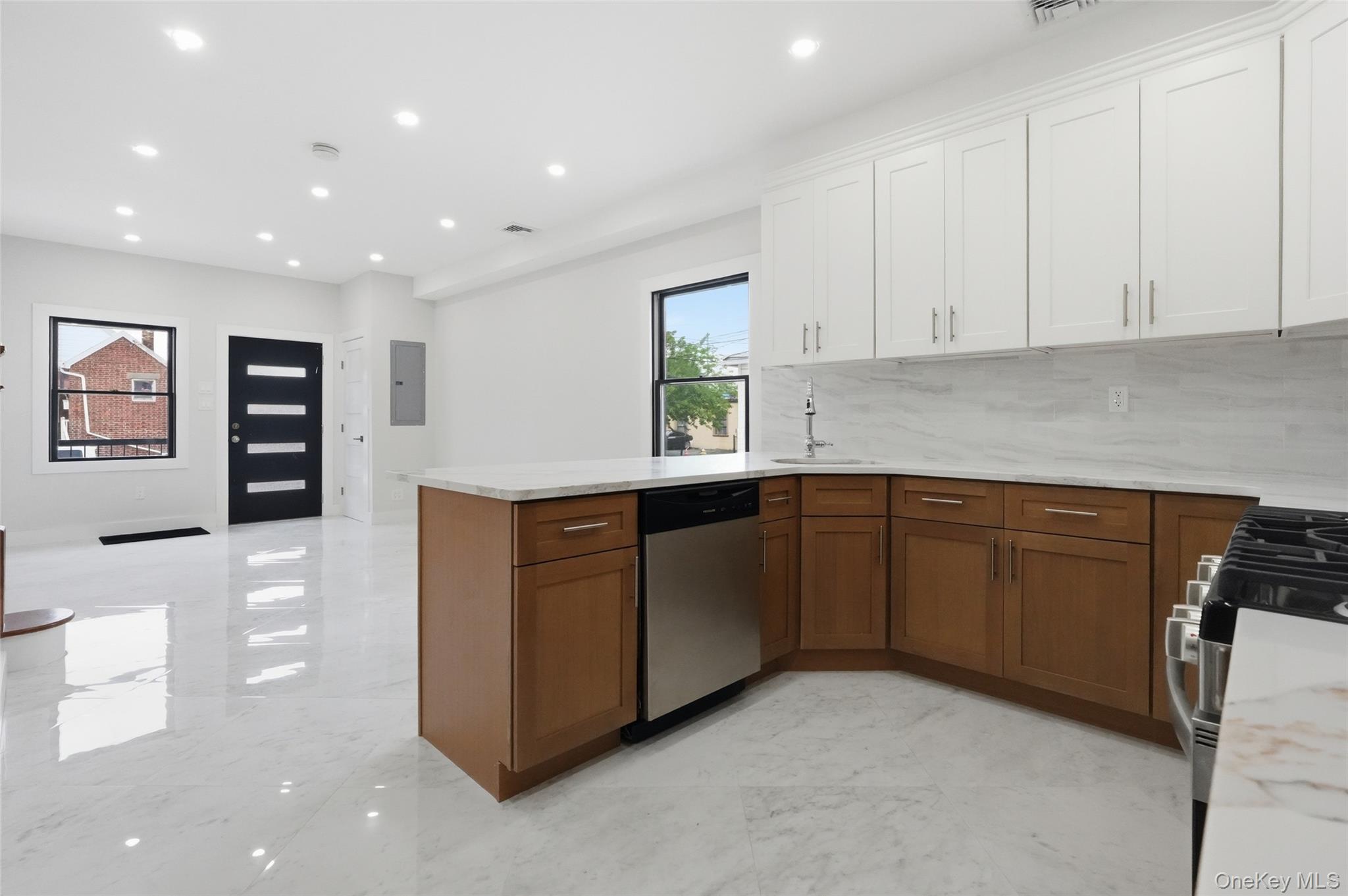 23 Doherty Avenue Property Photo 8