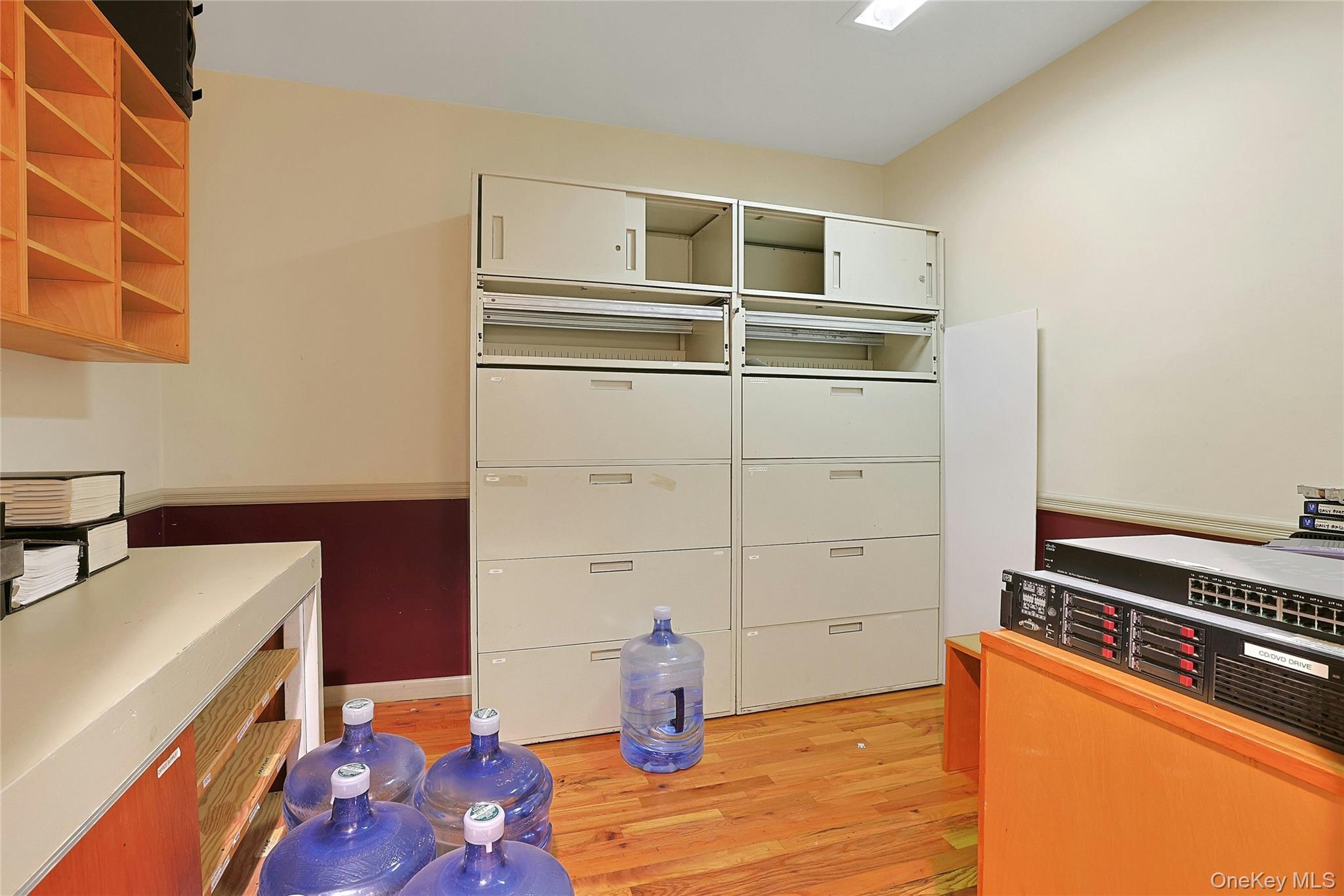 101 Main Street Property Photo 10