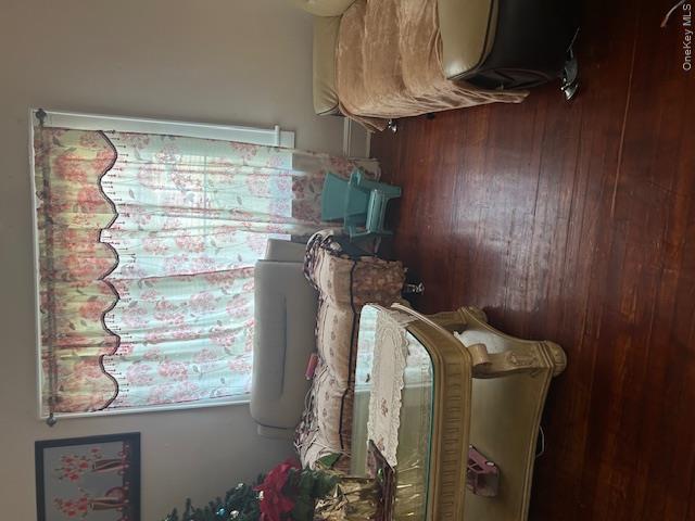 737 Stowe Avenue Property Photo 2