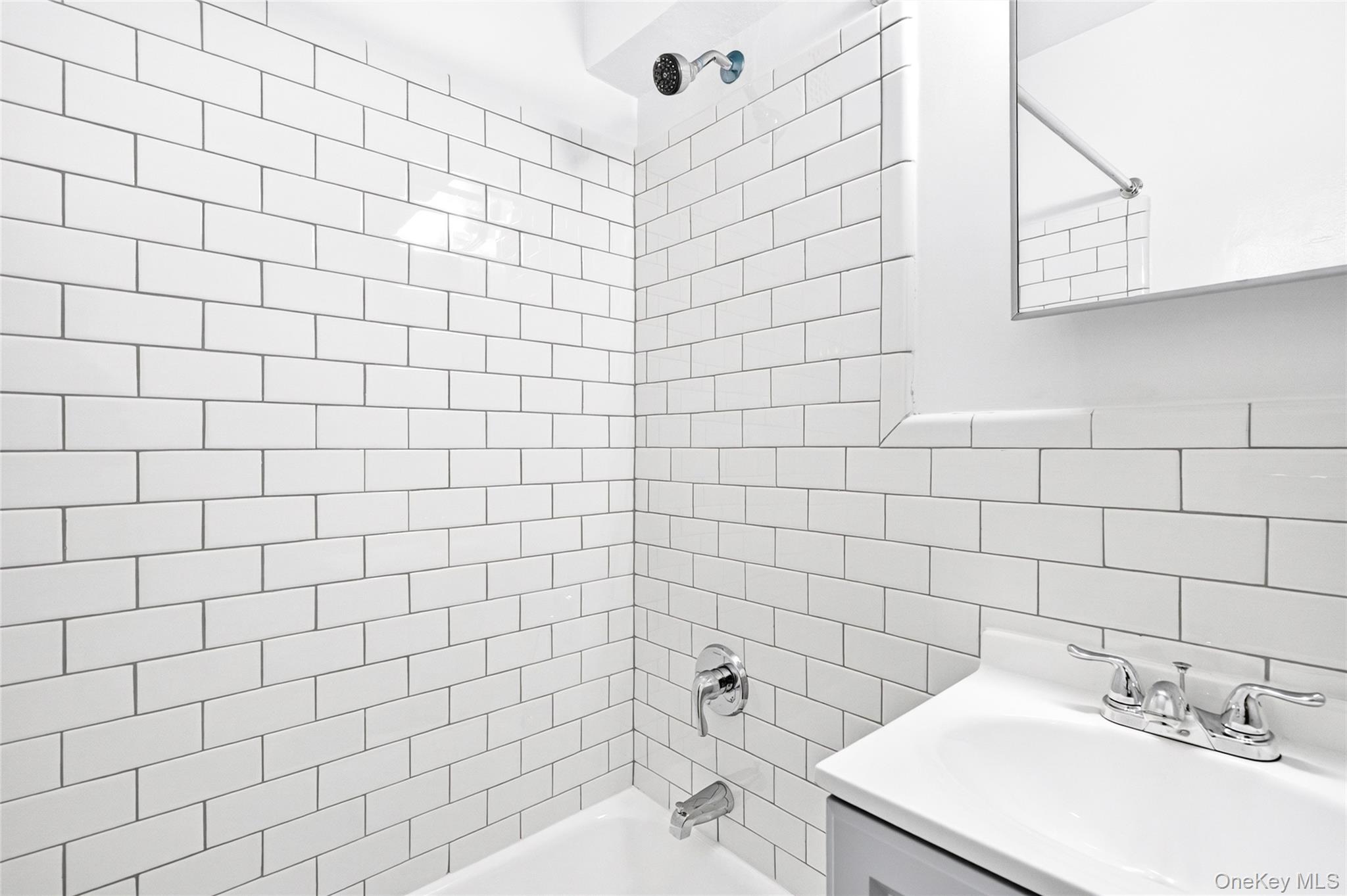 3201 Grand Concourse 6m Property Photo 20