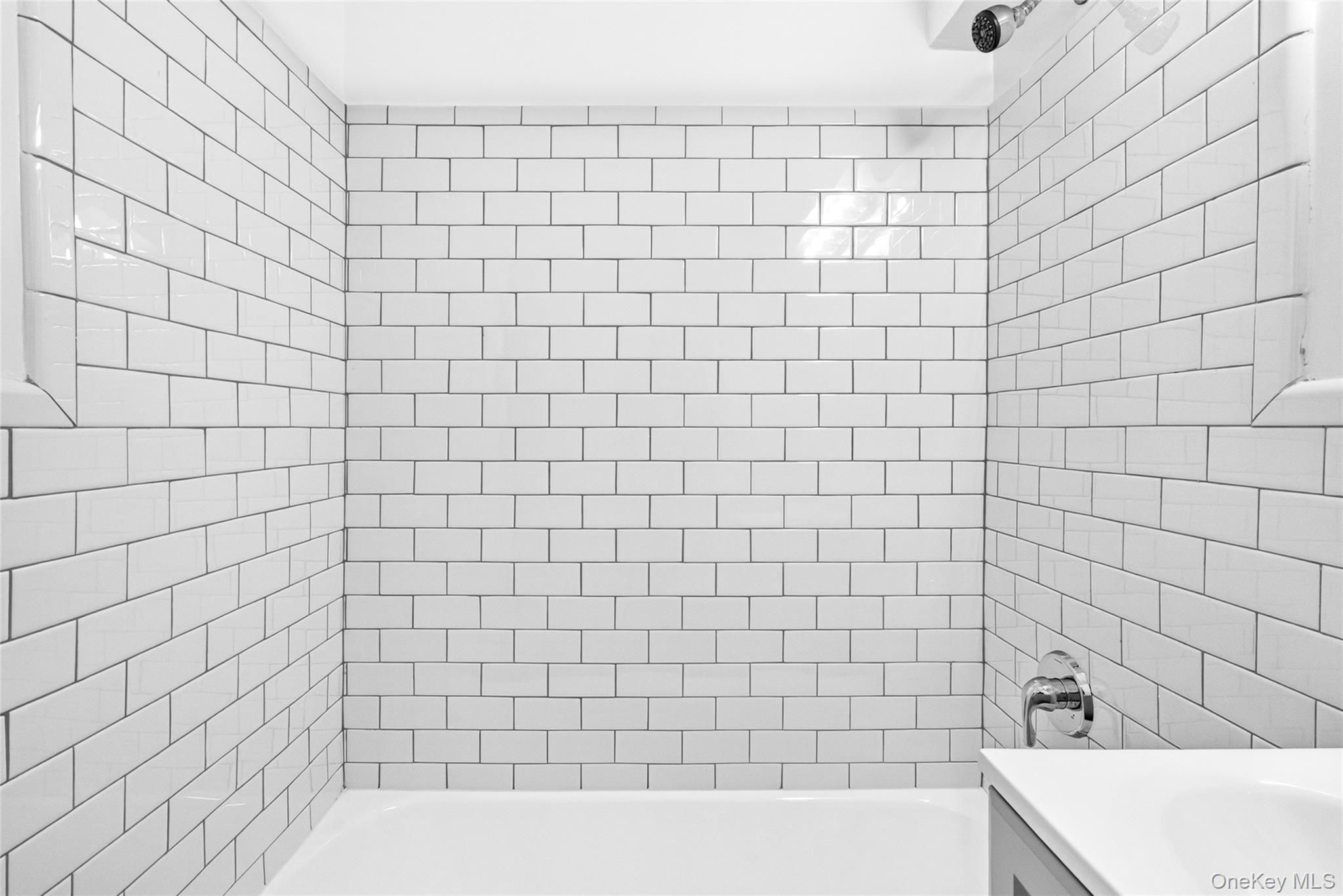 3201 Grand Concourse 6m Property Photo 21