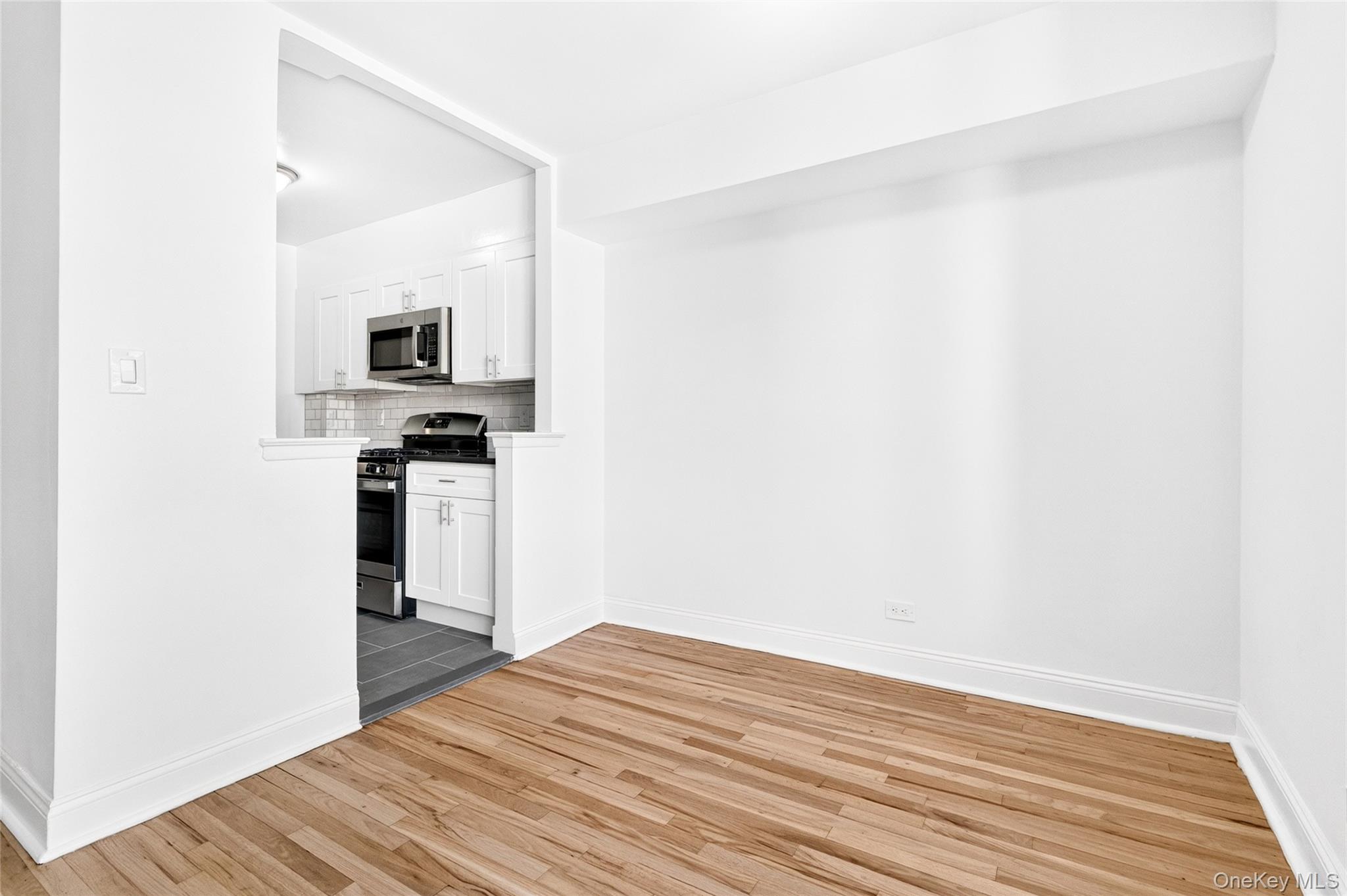3201 Grand Concourse 6m Property Photo 34