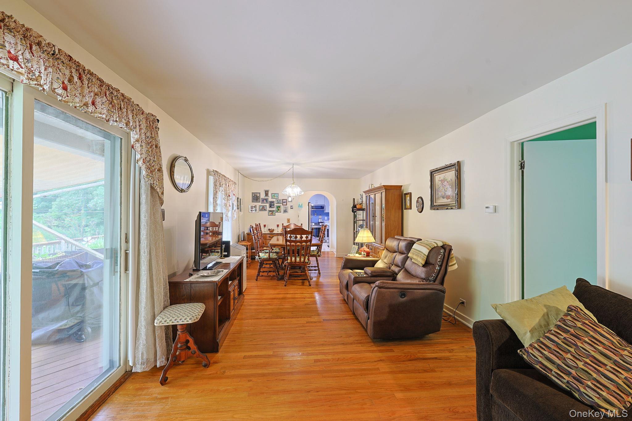 408 Field Road Property Photo 10