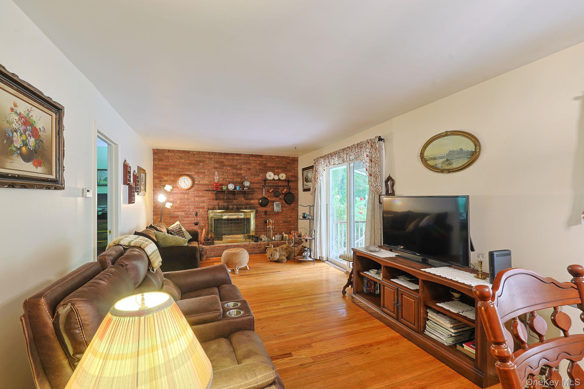 408 Field Road Property Photo 11