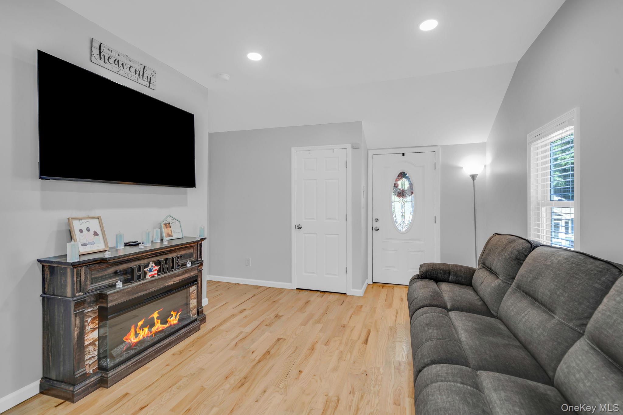 86 Eastview Road Property Photo 5