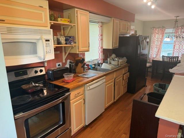 52 Highland Avenue Property Photo 11