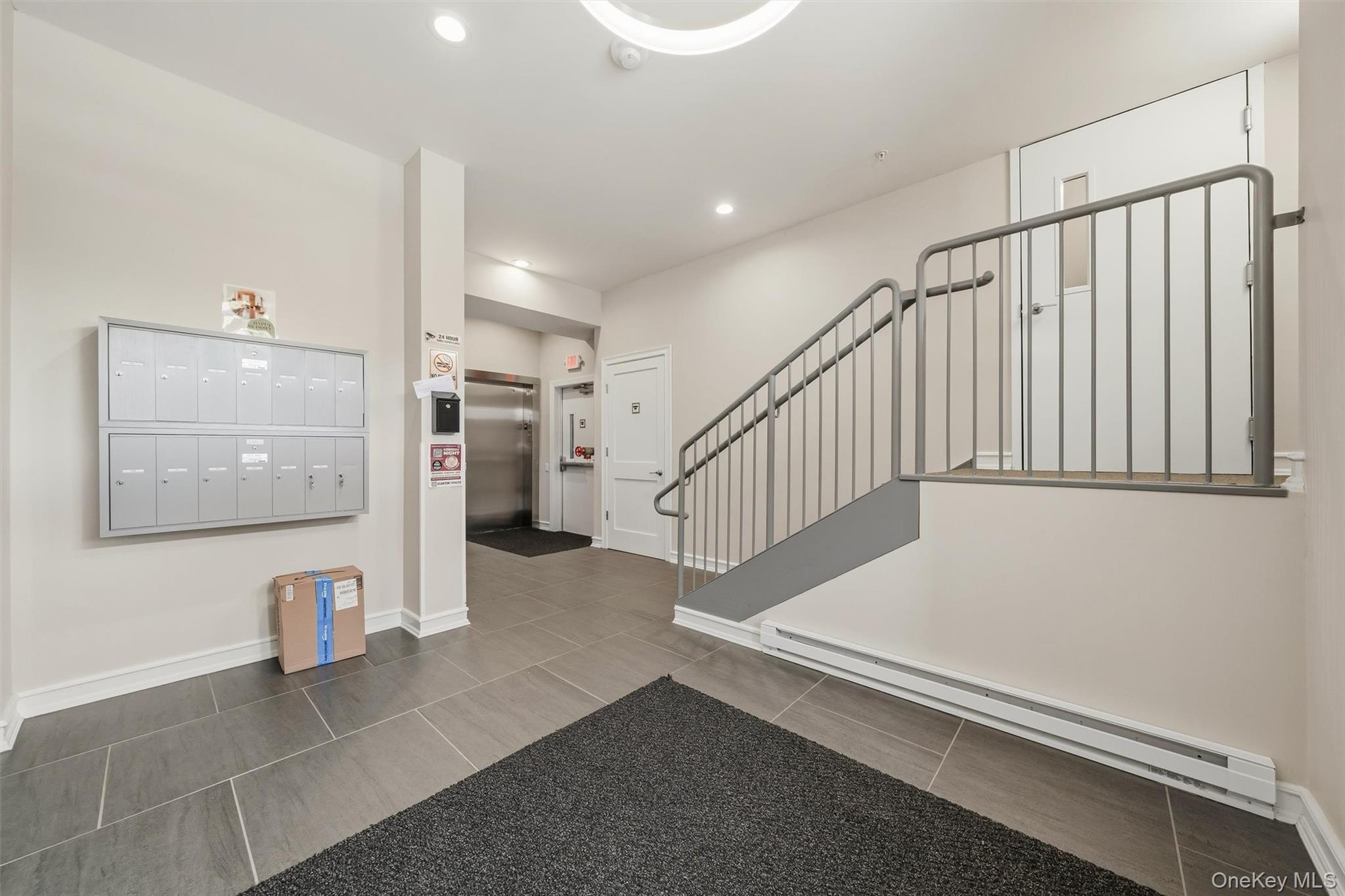 122 Greenwich Avenue Property Photo 9