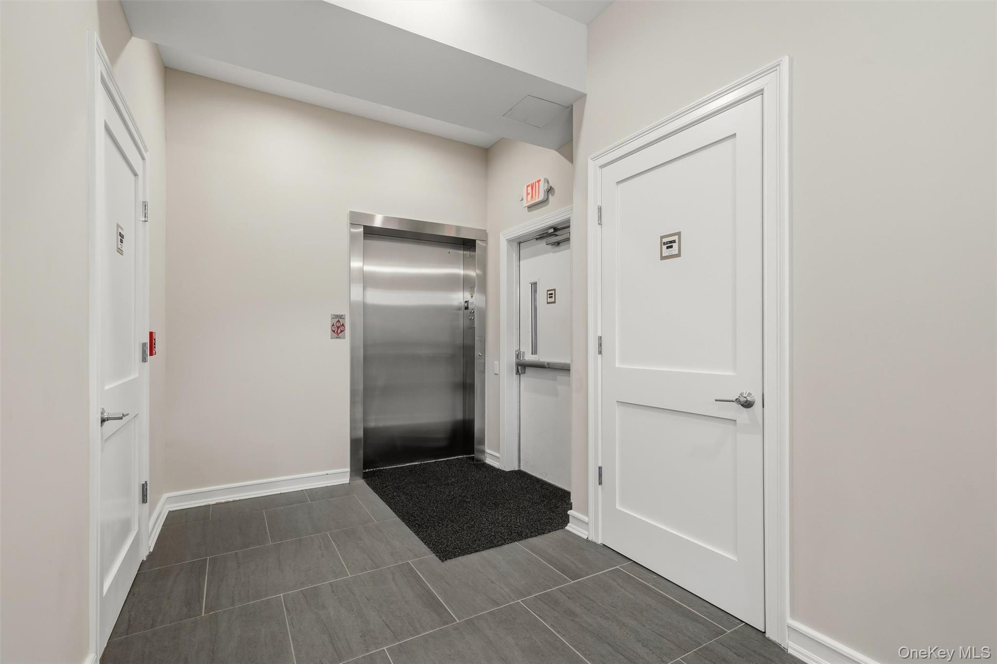 122 Greenwich Avenue Property Photo 10