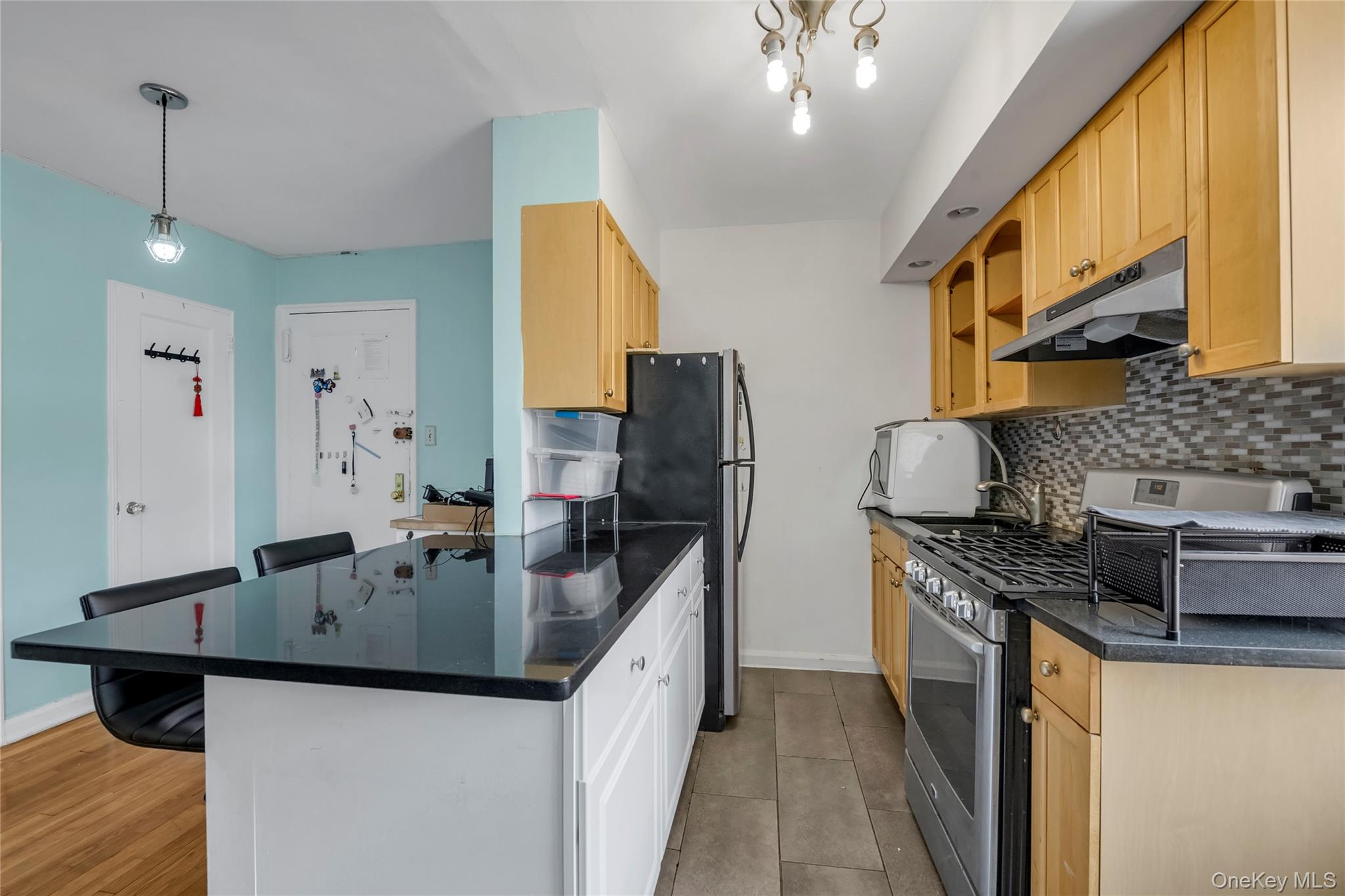 64-35 Yellowstone Boulevard 5n Property Photo 6