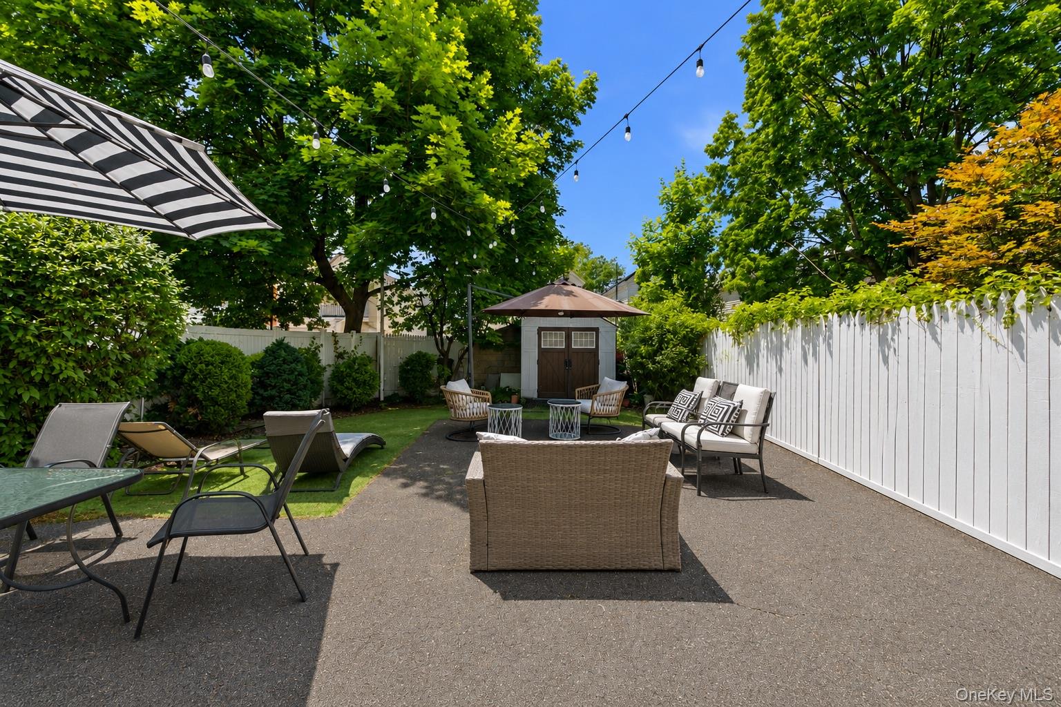 4523 Monticello Avenue Property Photo 5