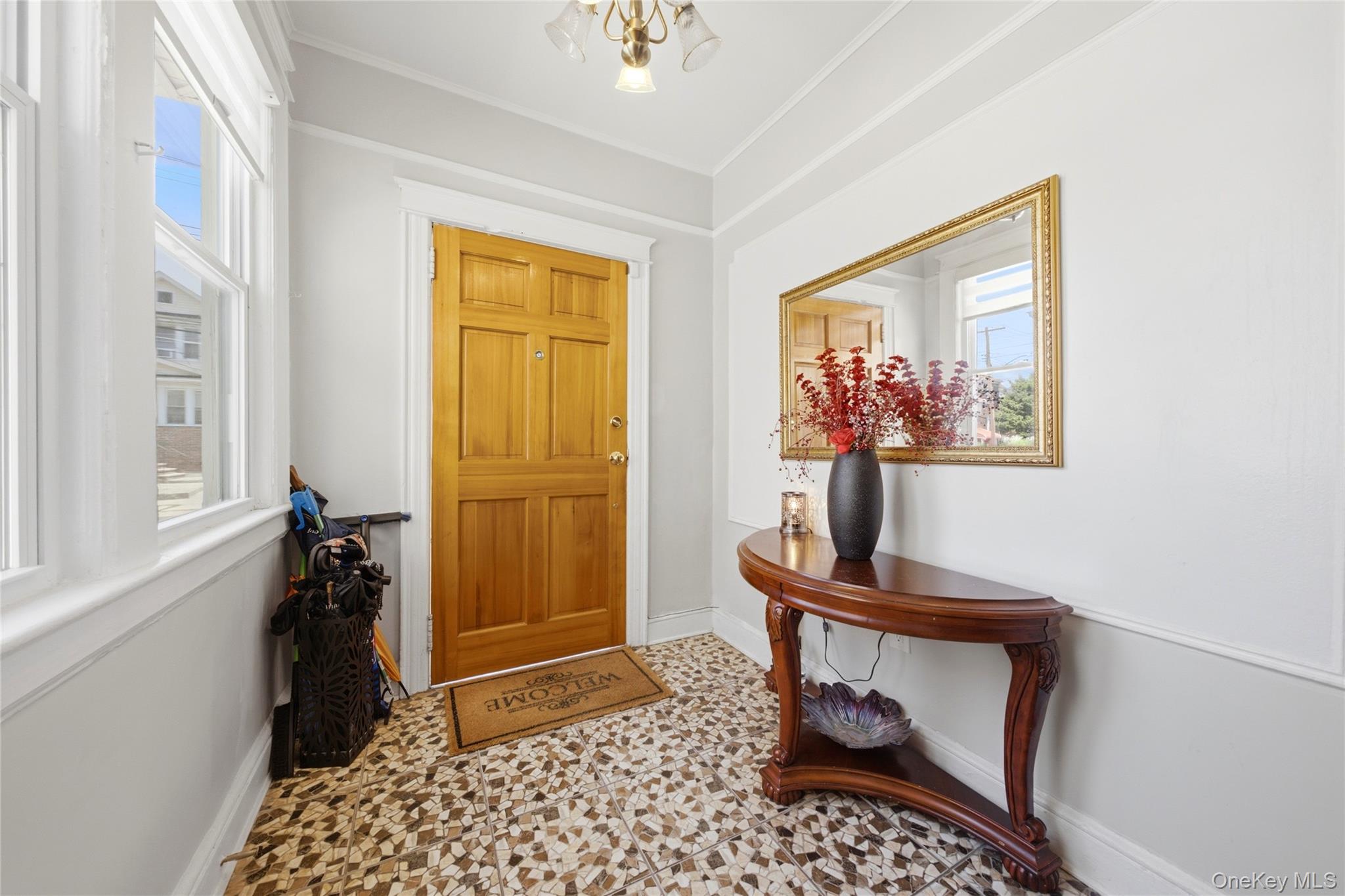 4523 Monticello Avenue Property Photo 8