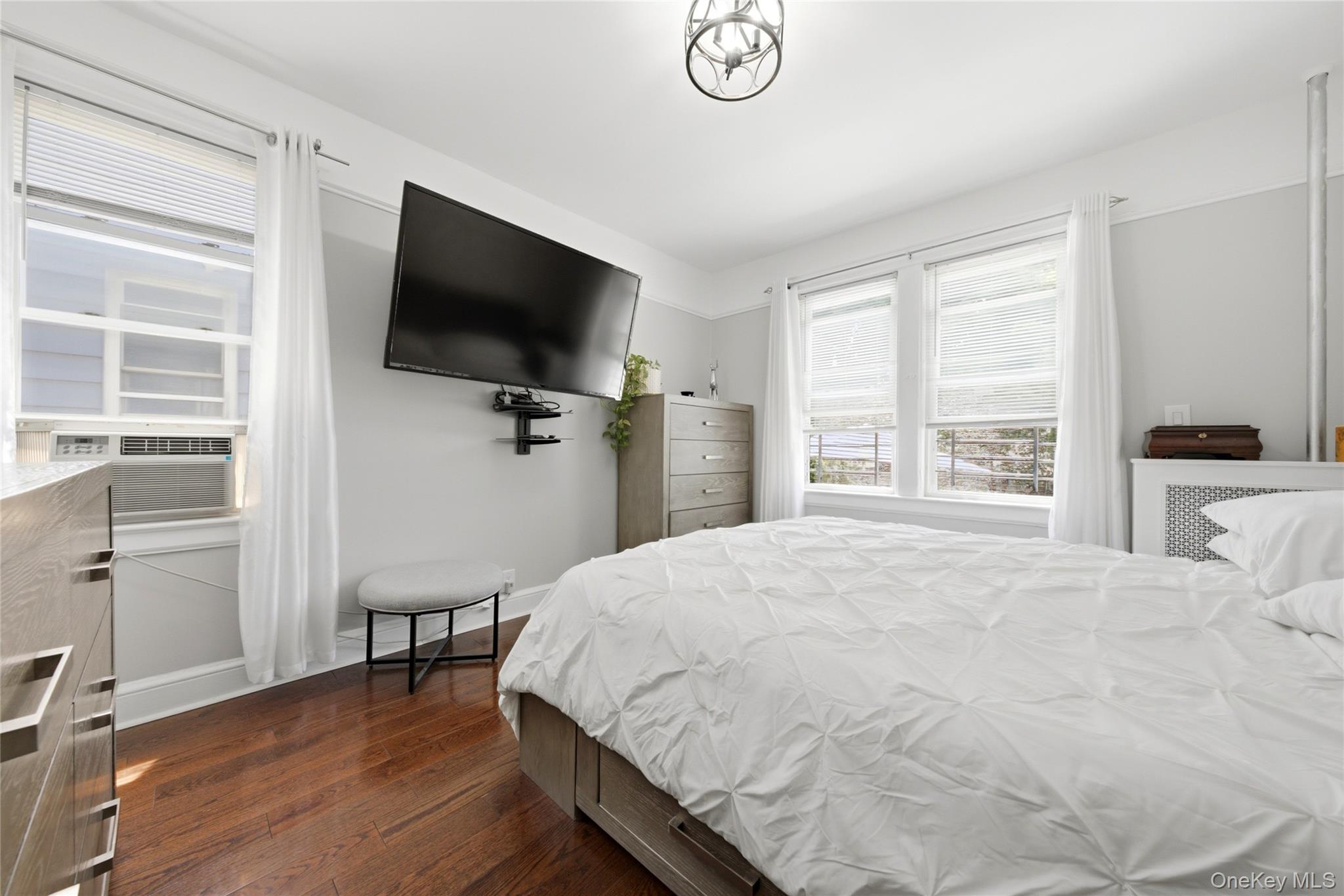 4523 Monticello Avenue Property Photo 15