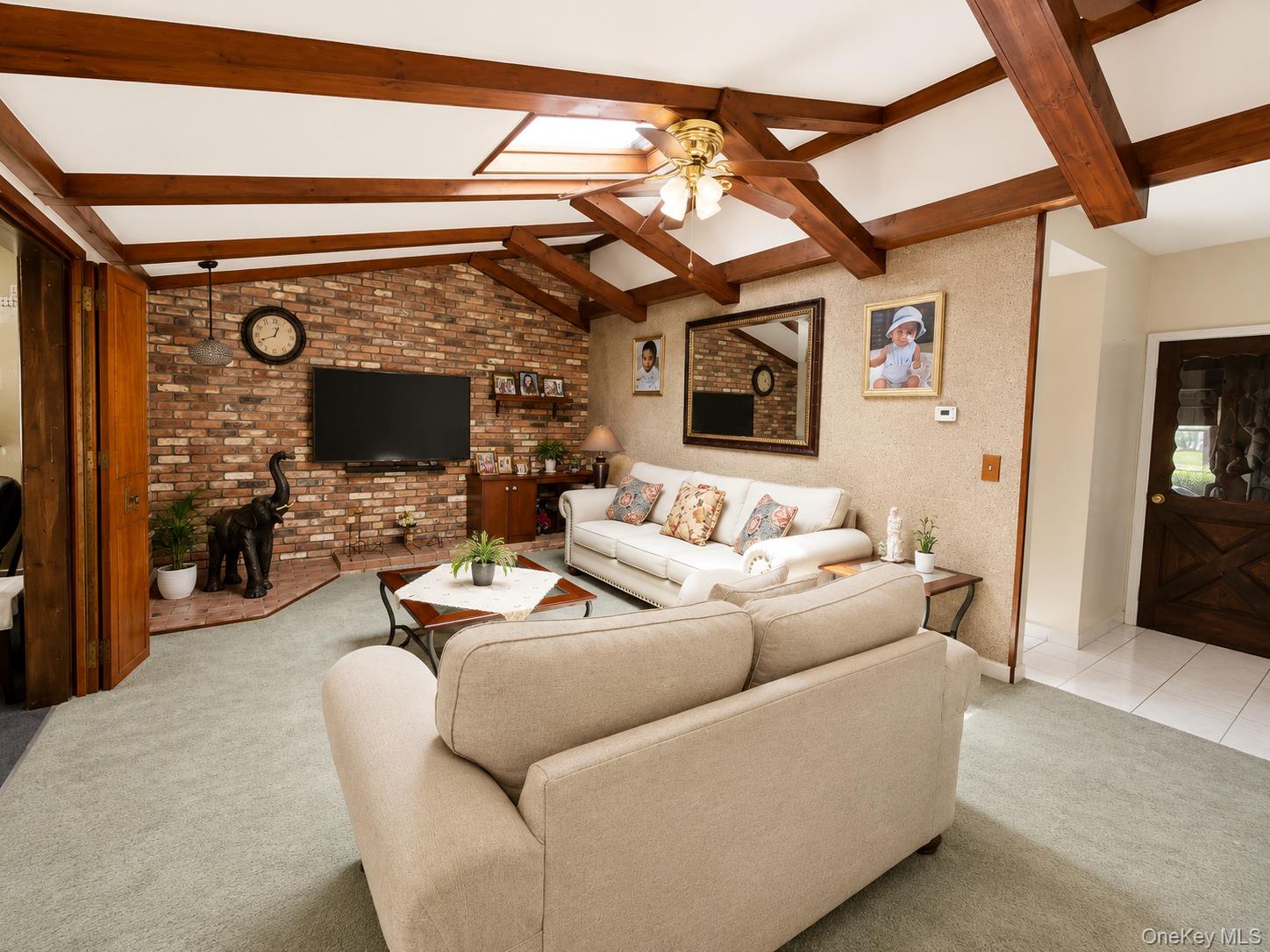 10 Tioken Road Property Photo 14