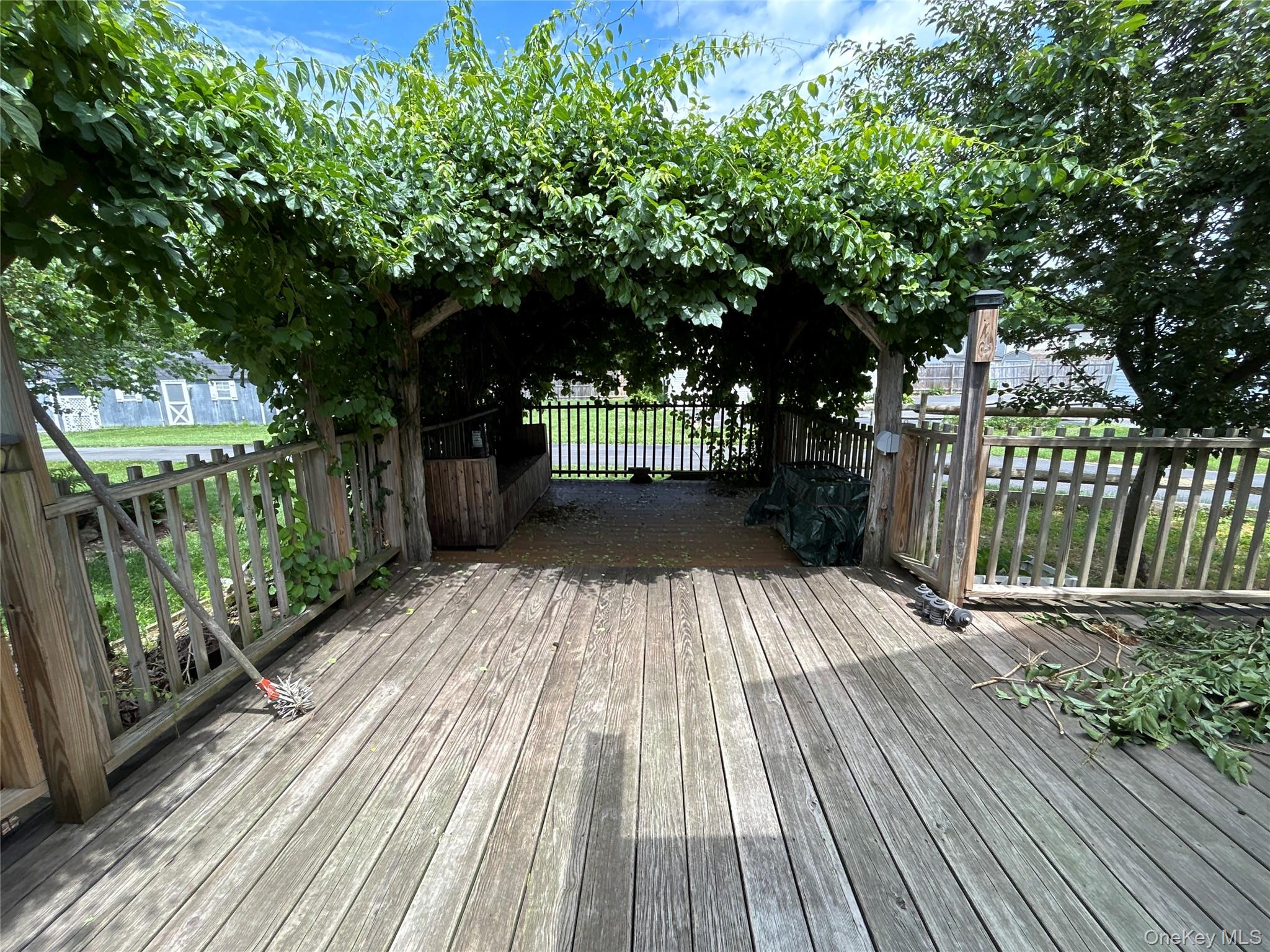 1-5 #5 Millerton Green Circle Property Photo 10