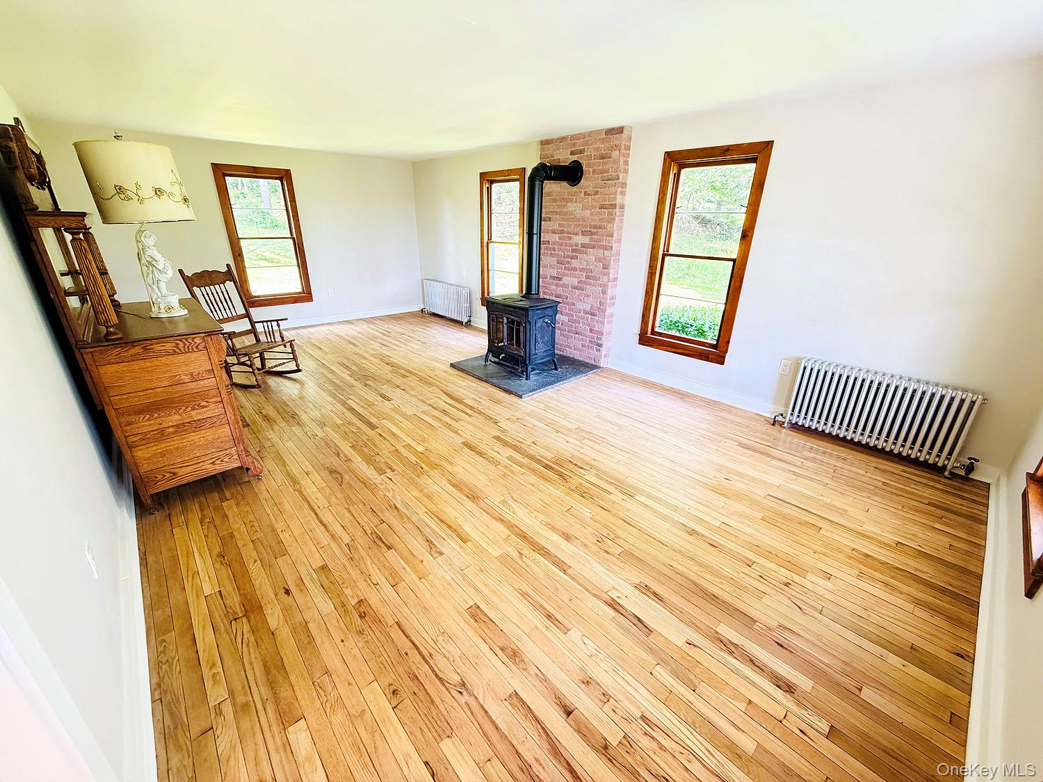 180 Henderson Road Property Photo 17