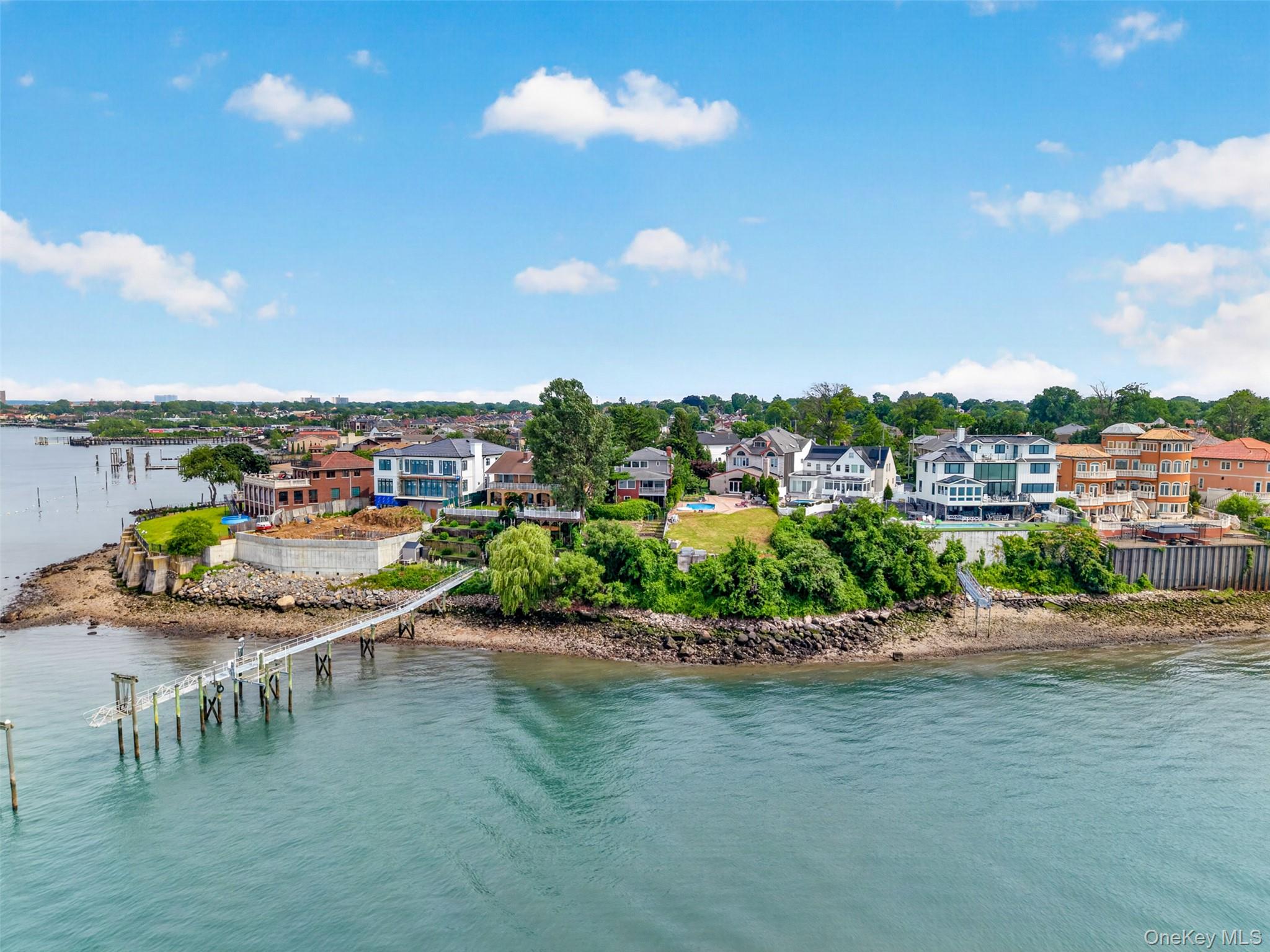 149-37 Powells Cove Boulevard Property Photo 1