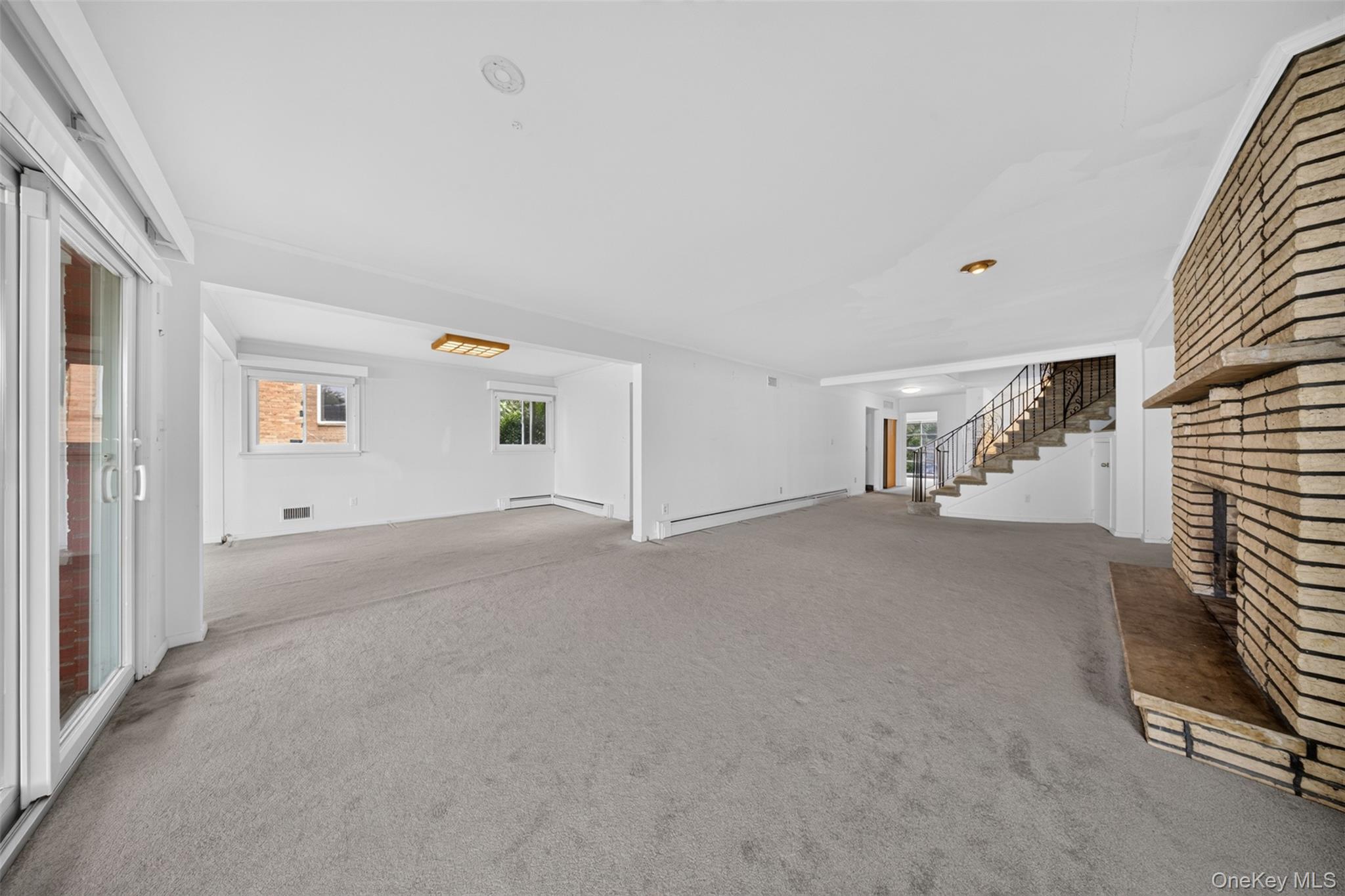 149-37 Powells Cove Boulevard Property Photo 6