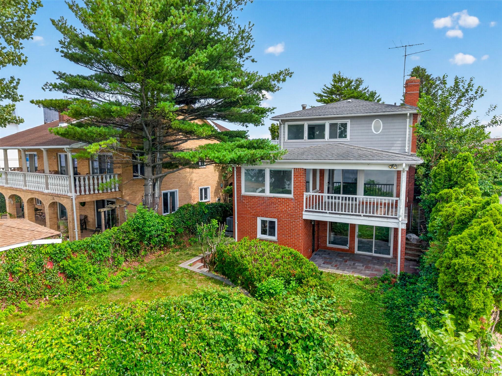 149-37 Powells Cove Boulevard Property Photo 25