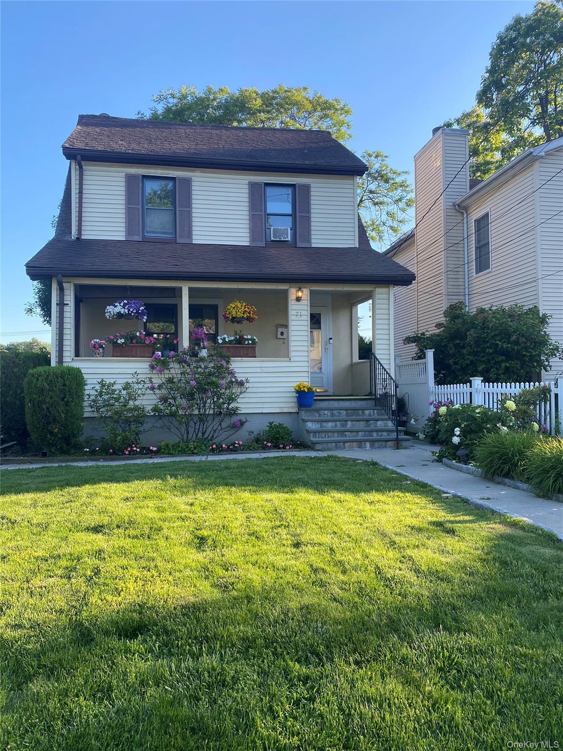 71 Longdale Avenue Property Photo 1