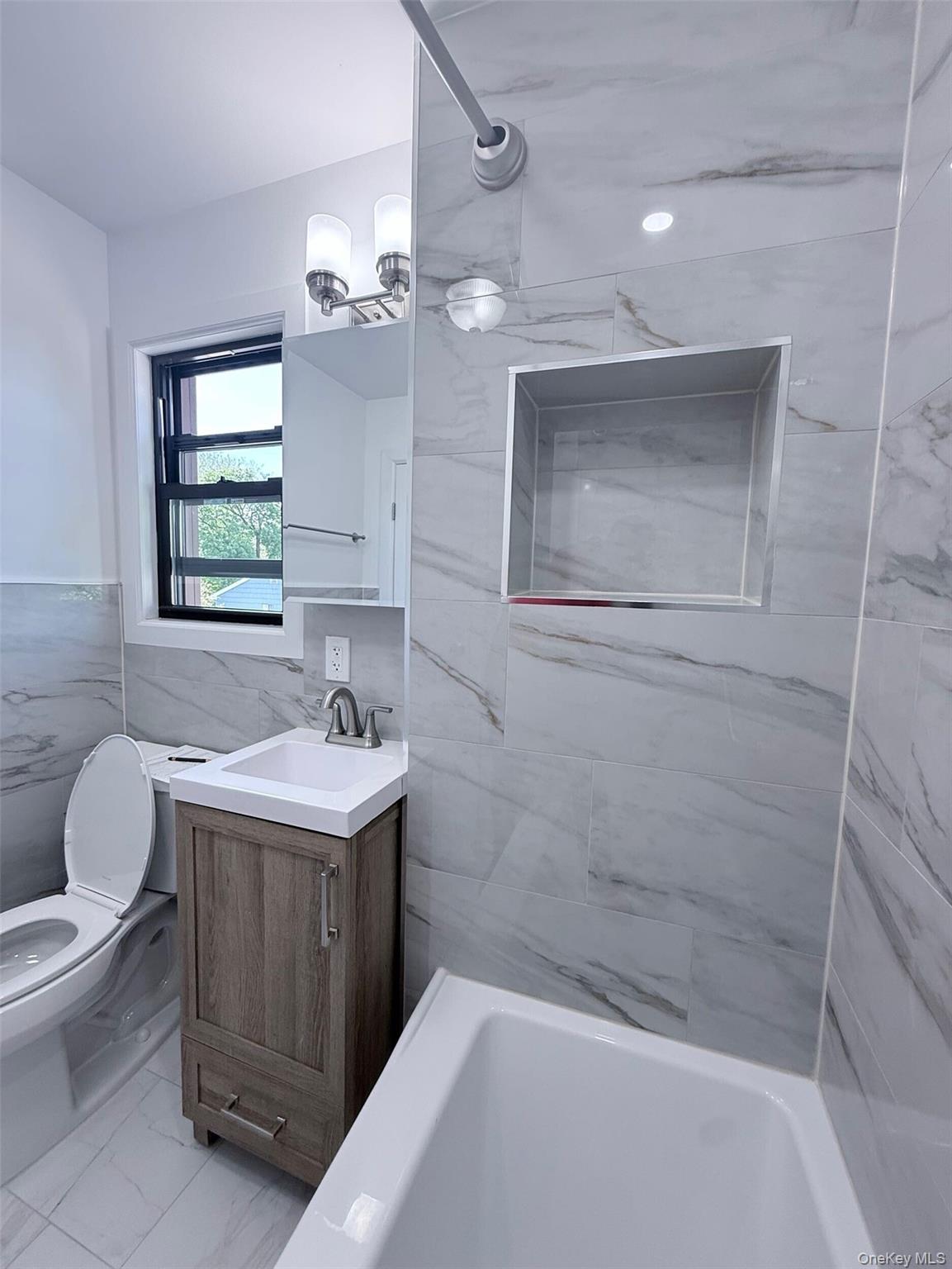 71 Longdale Avenue Property Photo 8