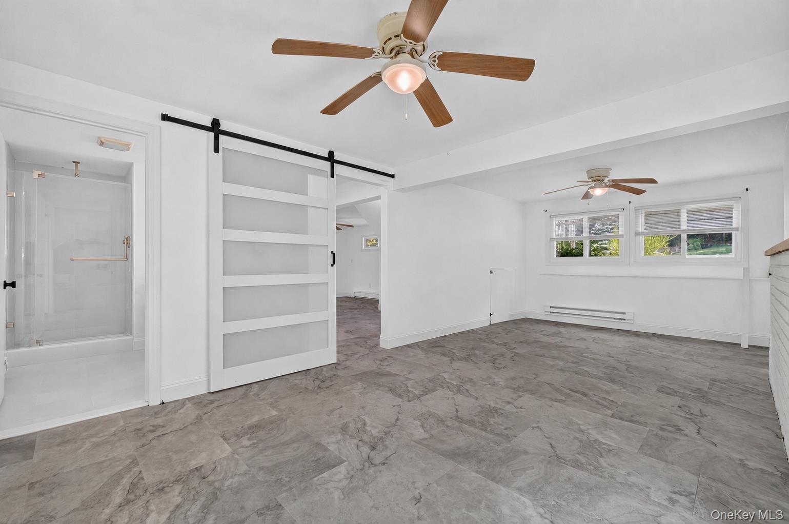 92 Boulevard Property Photo 27