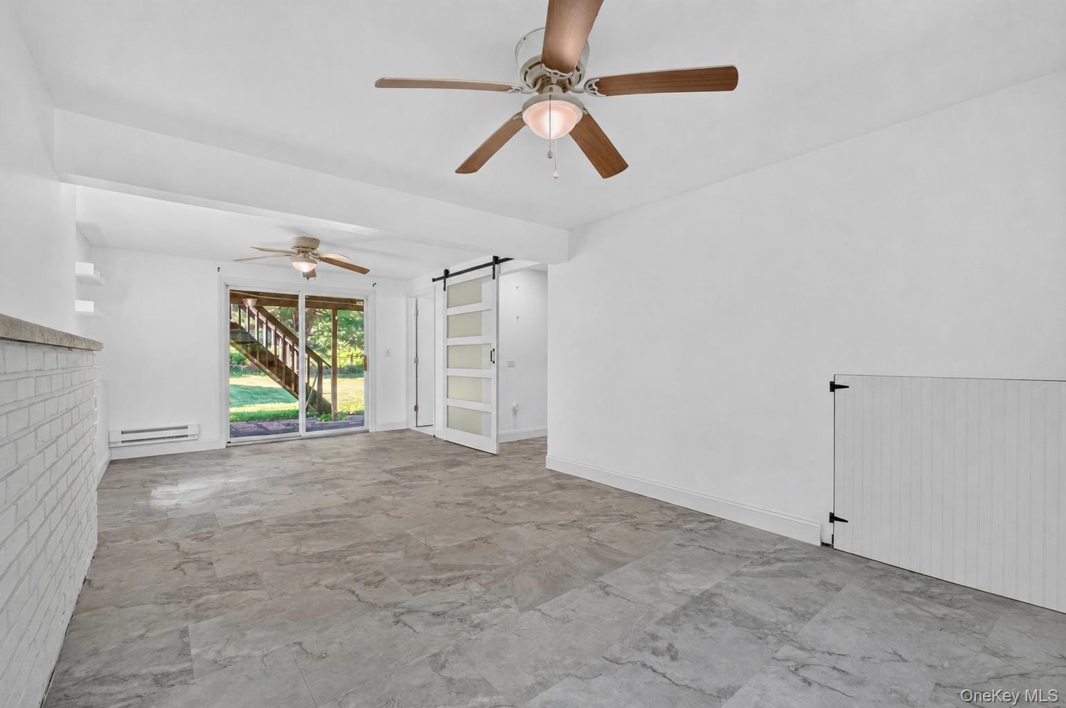 92 Boulevard Property Photo 29