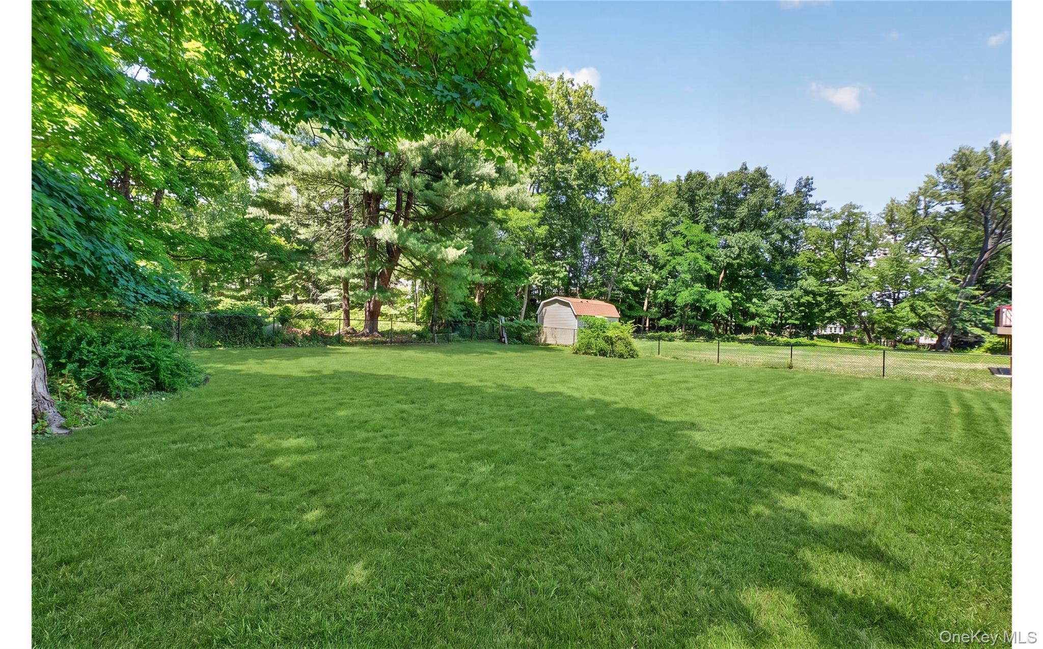 92 Boulevard Property Photo 38