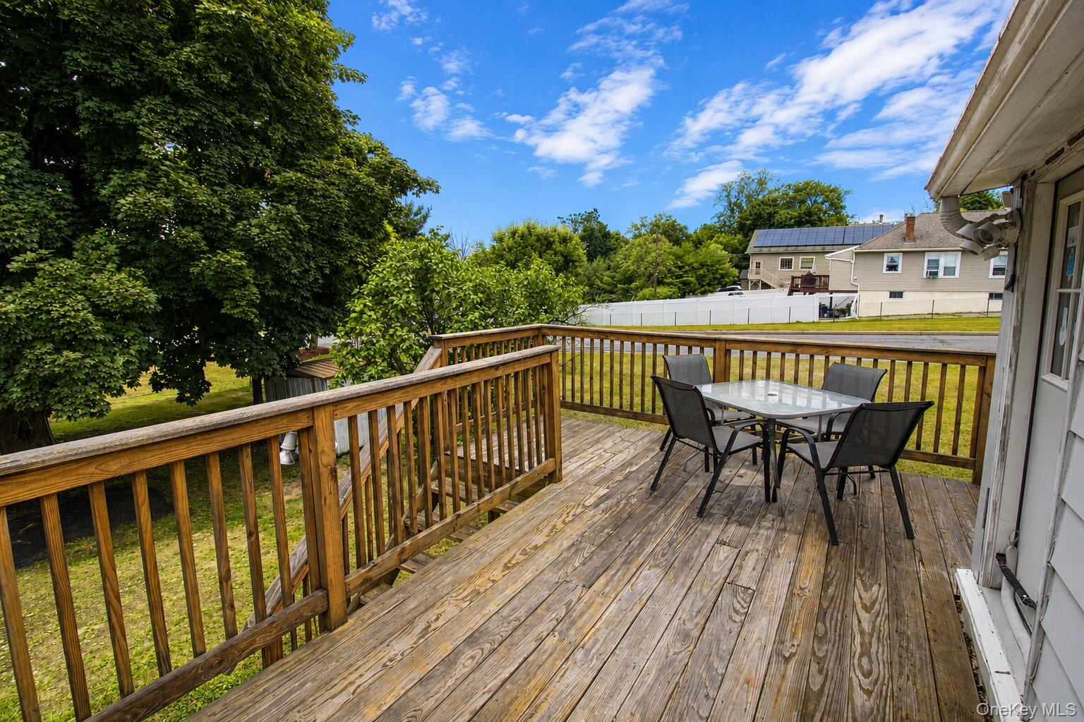 15 S Plank Road Property Photo 4