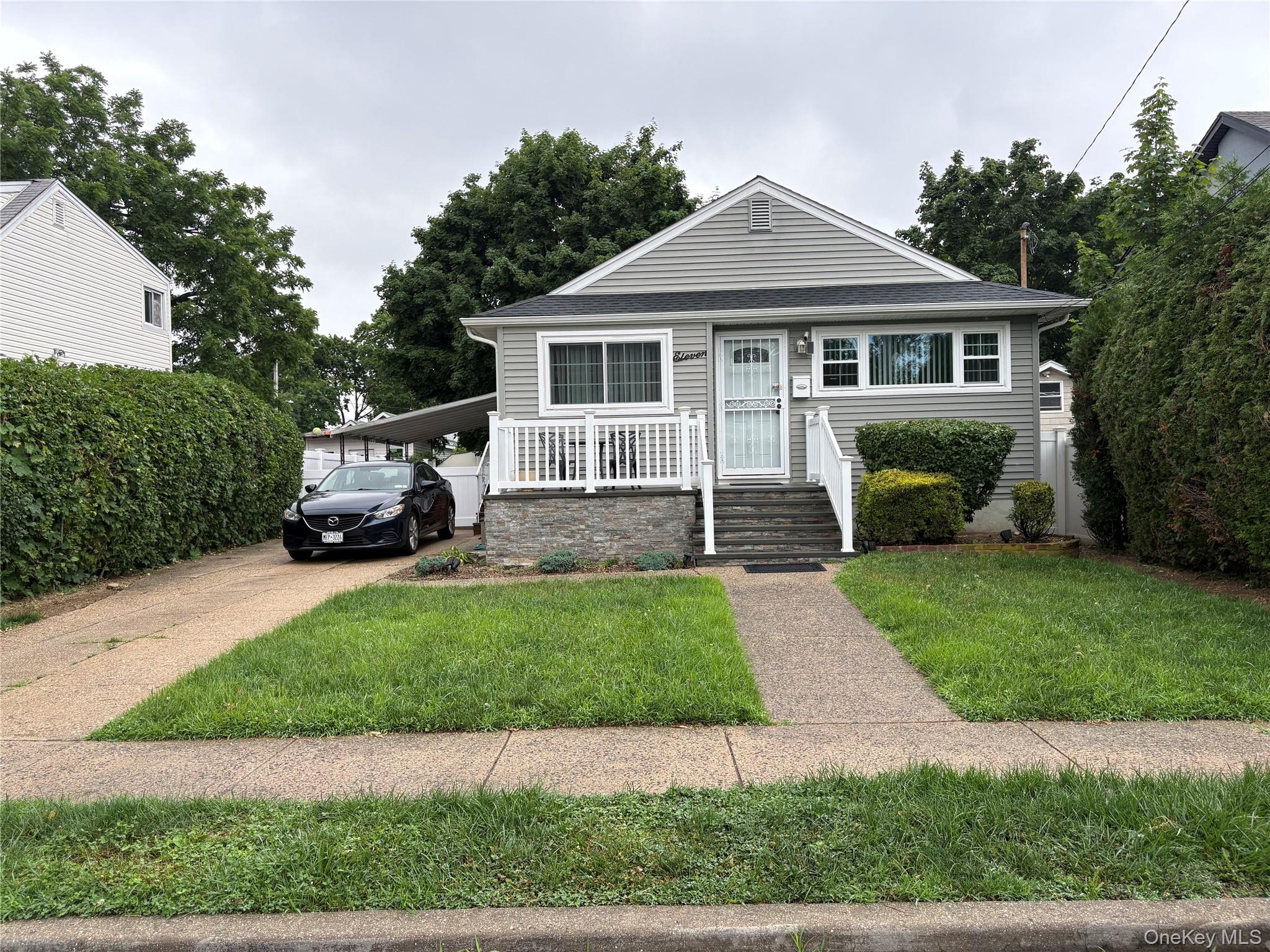 11 Madison Avenue Property Photo 1