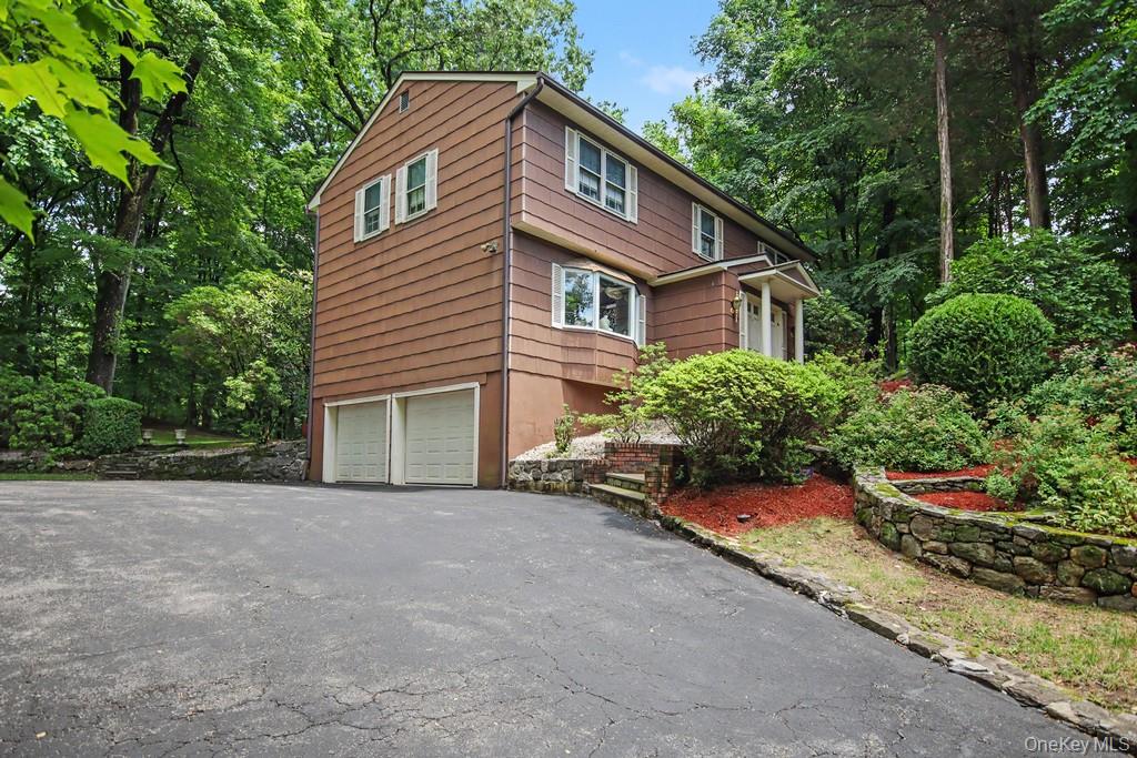 26 Westminster Drive Property Photo 1