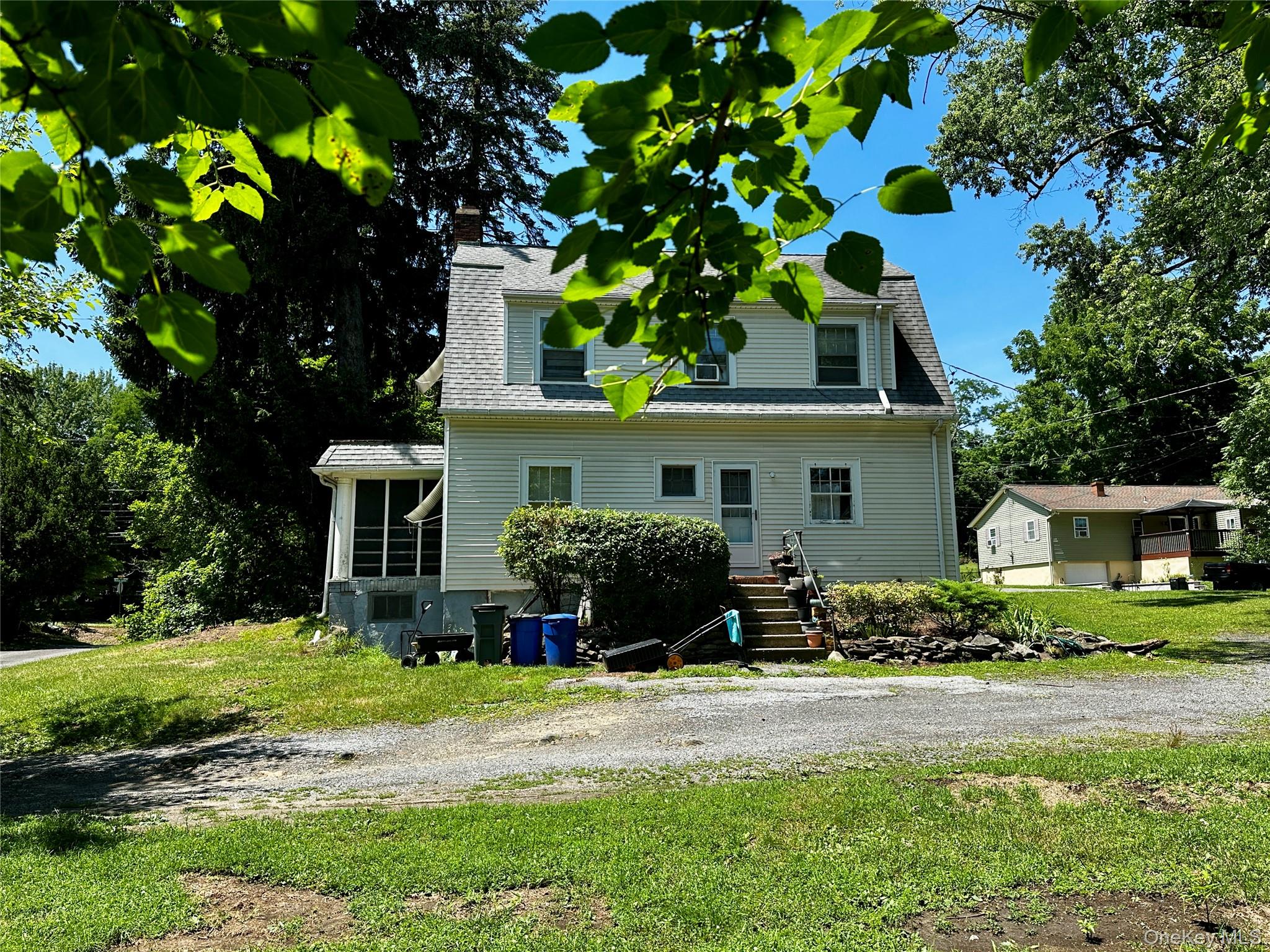 237 Windsor Highway Property Photo 15