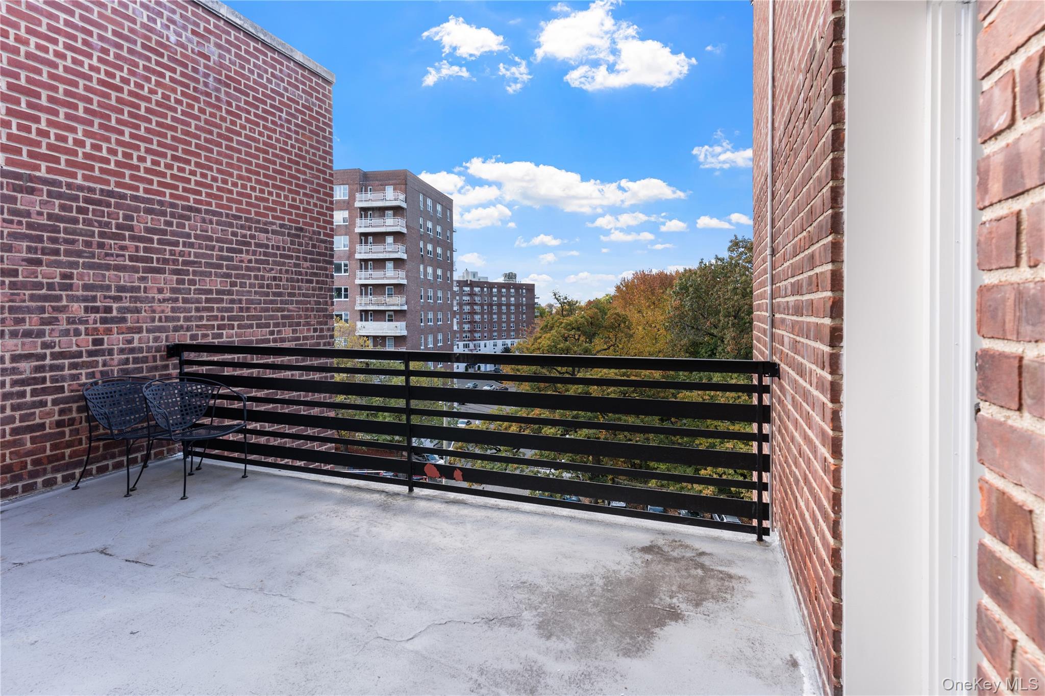 1133 Midland Avenue 6f Property Photo 14