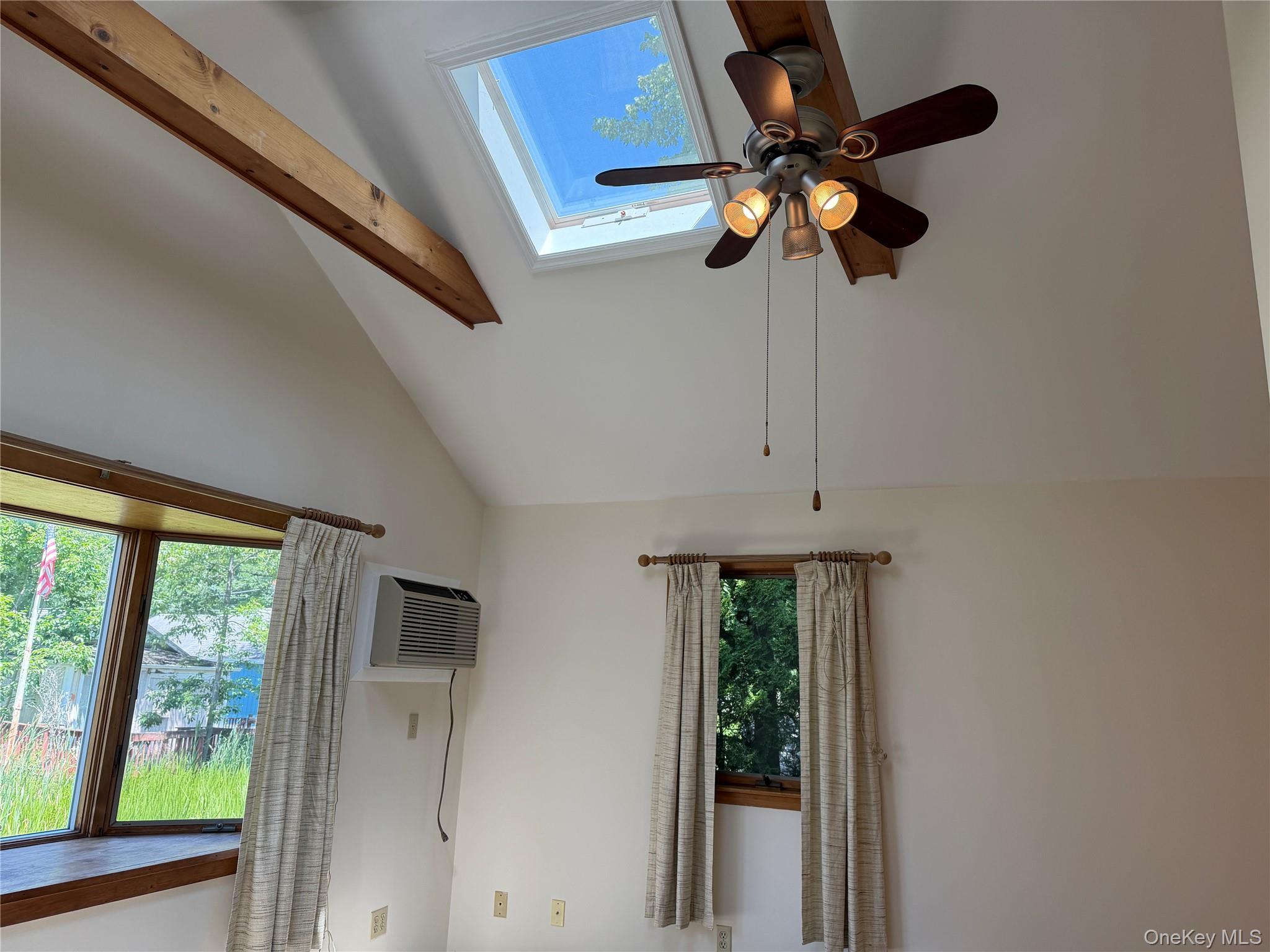 18 Cottage Lane Property Photo 4