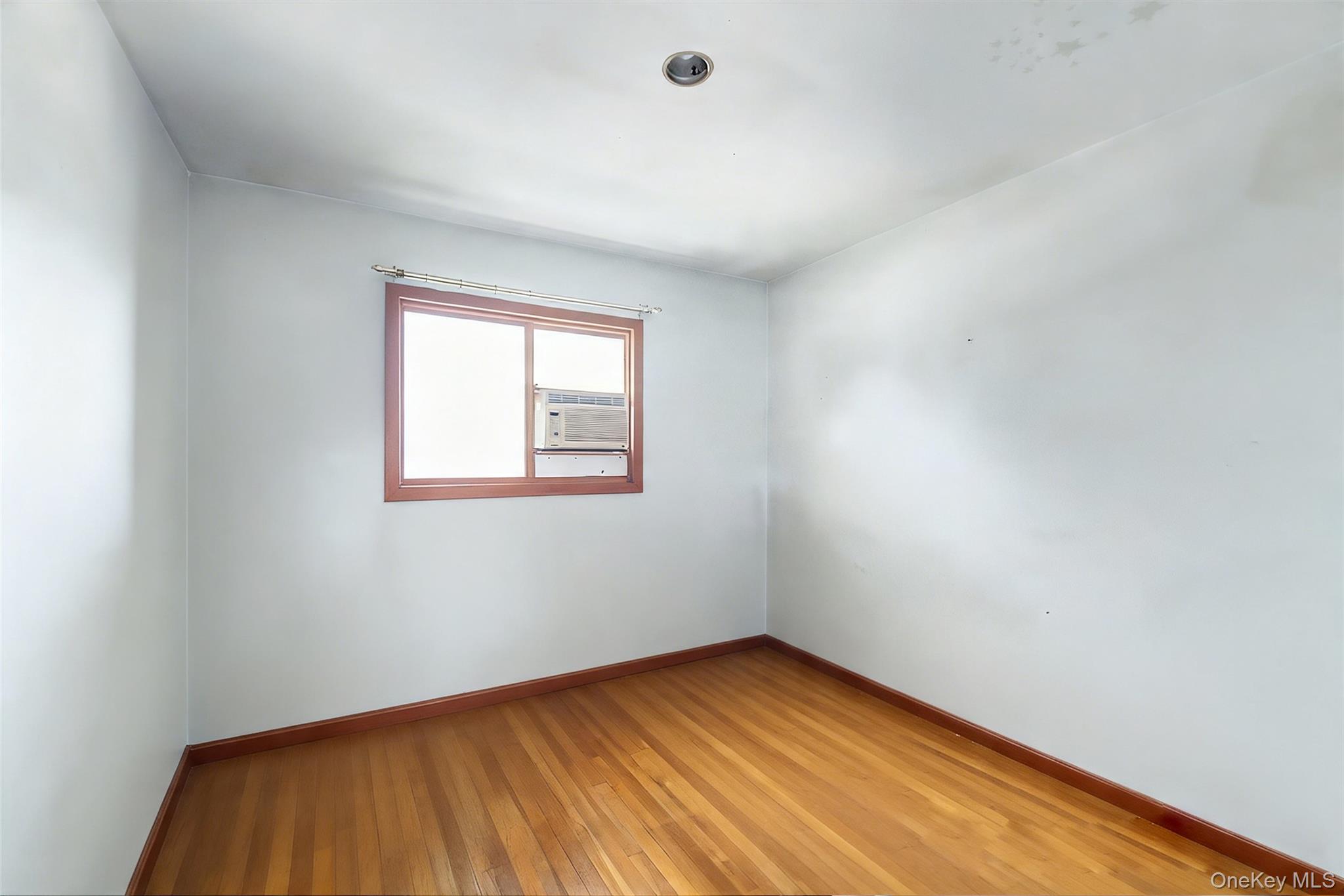 14 Laurel Place Property Photo 10