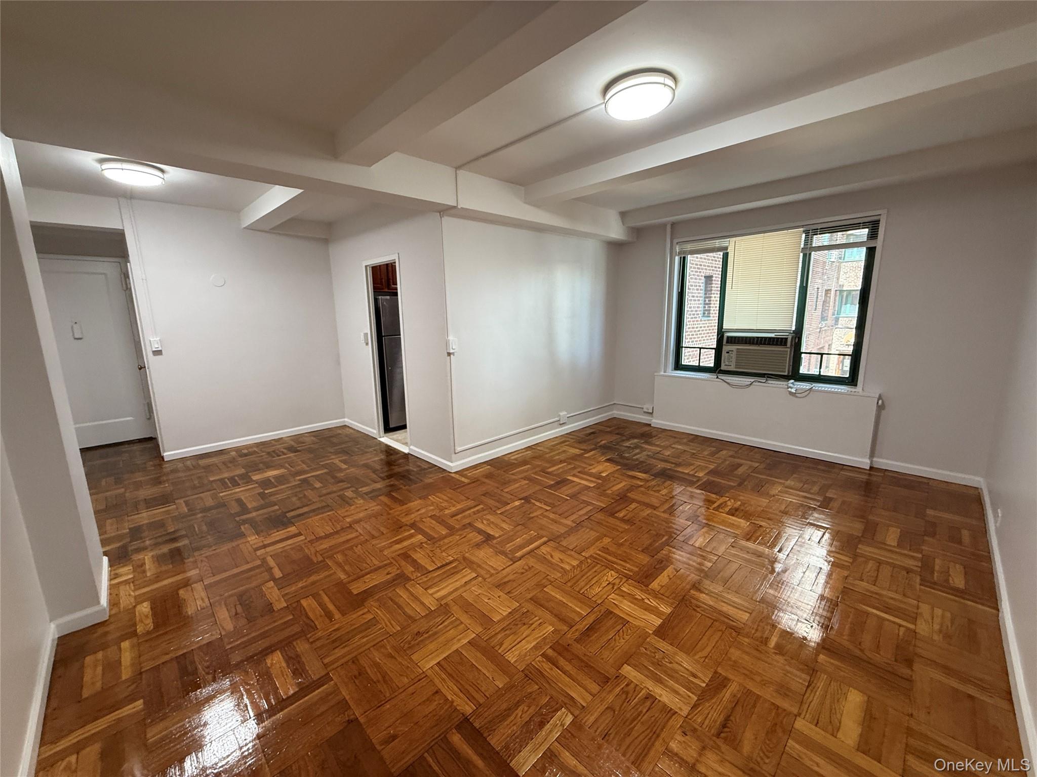1725 Purdy Street 1c Property Photo 4