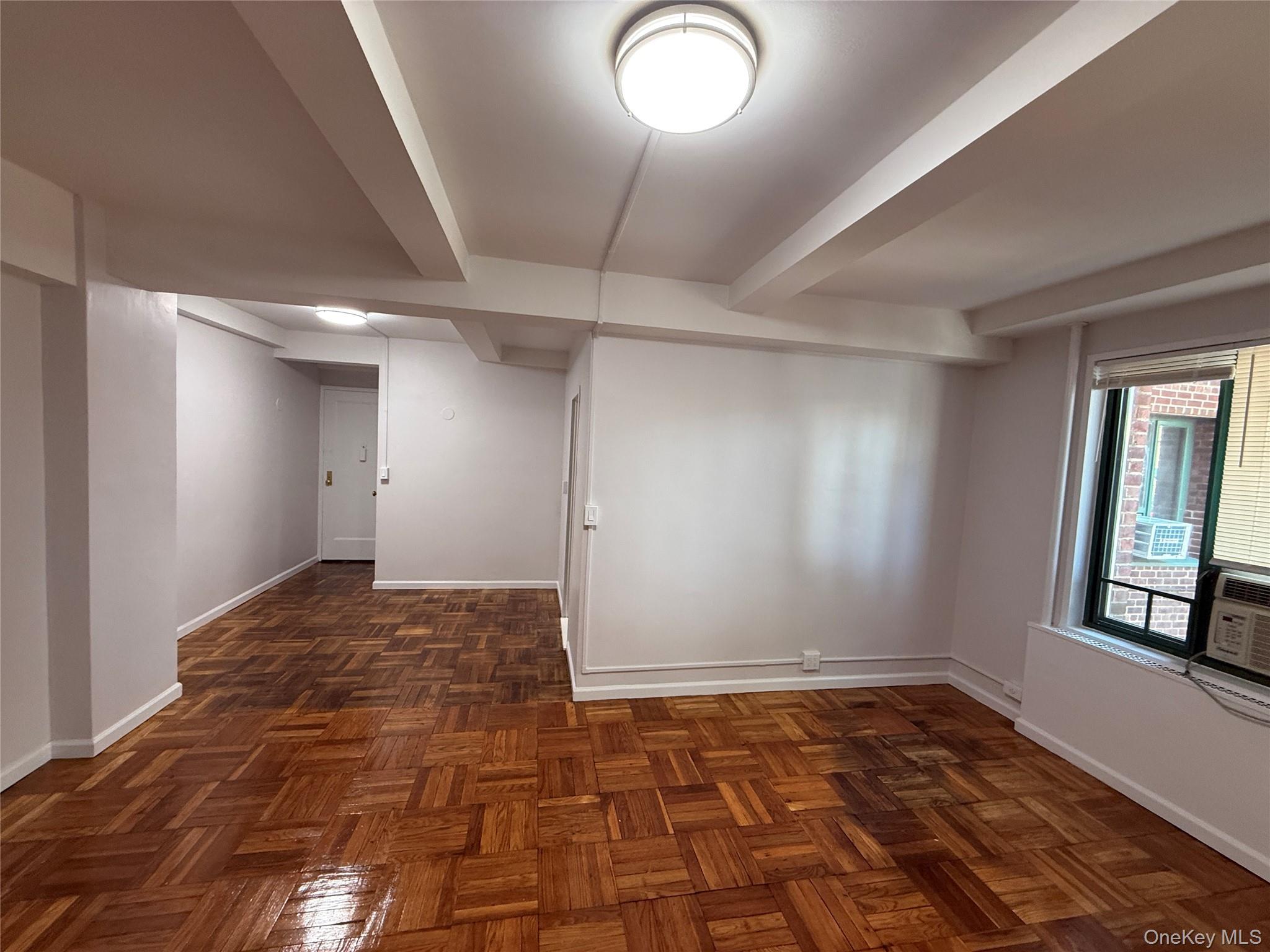 1725 Purdy Street 1c Property Photo 5