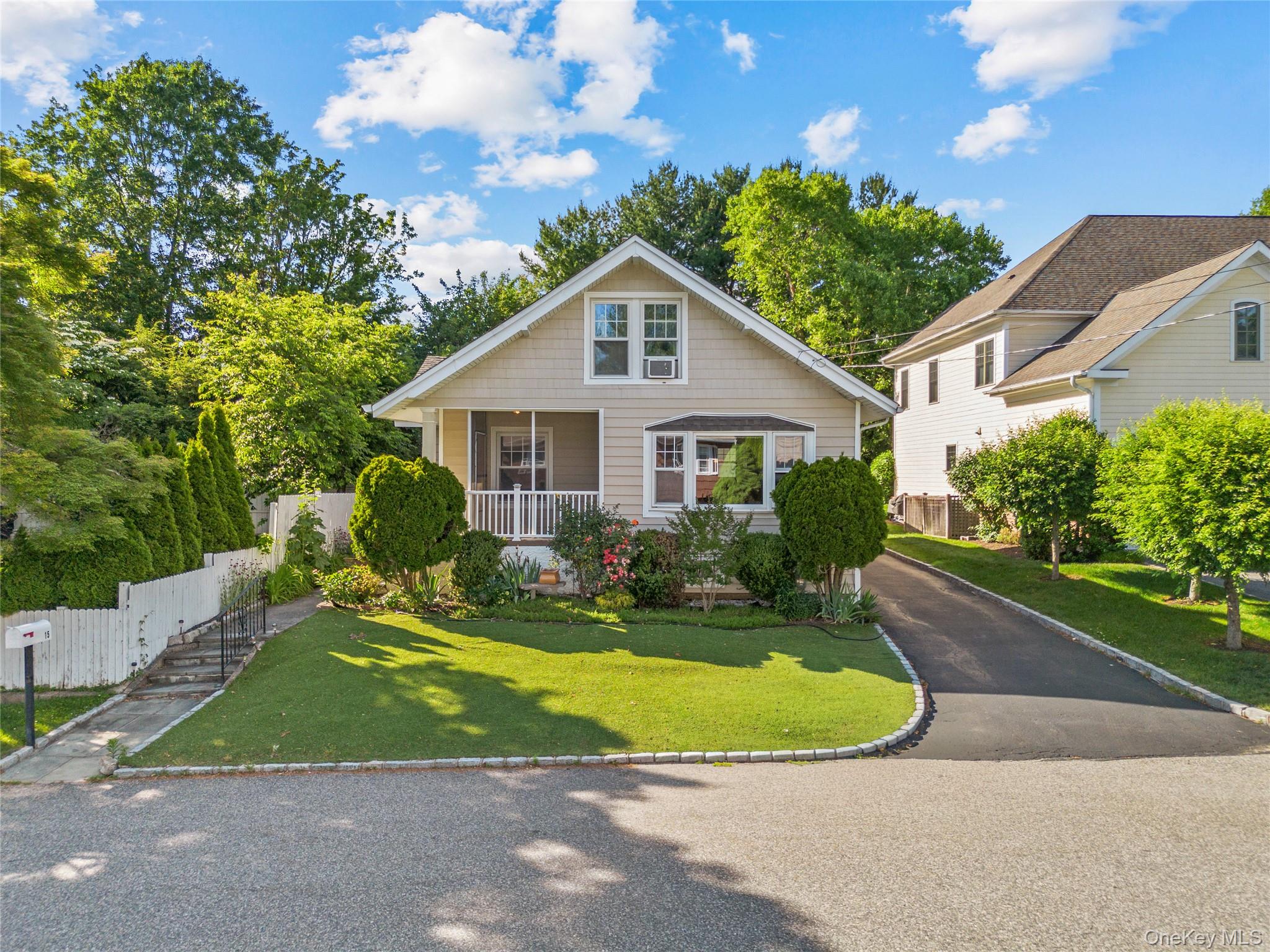 15 Pershing Avenue Property Photo 1
