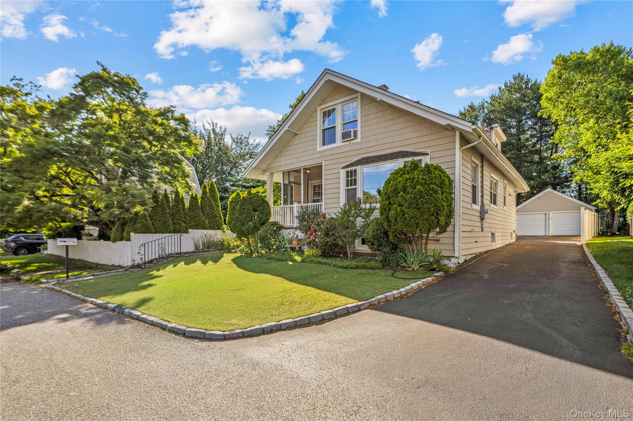 15 Pershing Avenue Property Photo 3