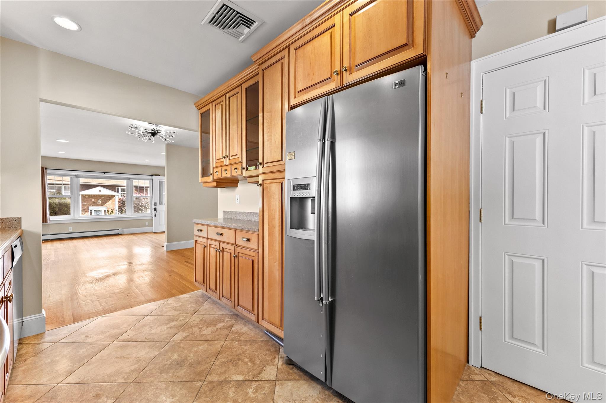15 Pershing Avenue Property Photo 16