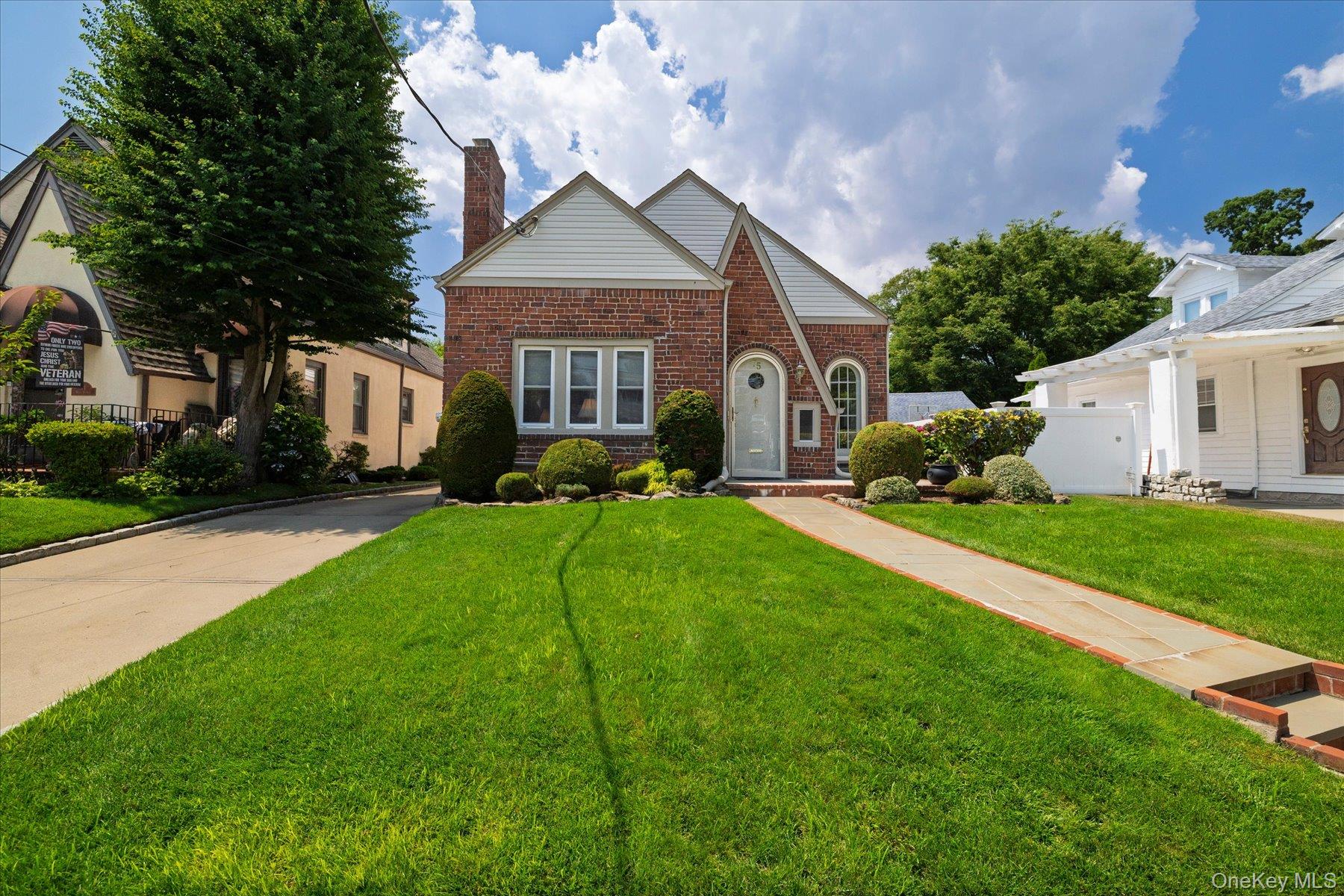 75 Wagg Avenue Property Photo 1