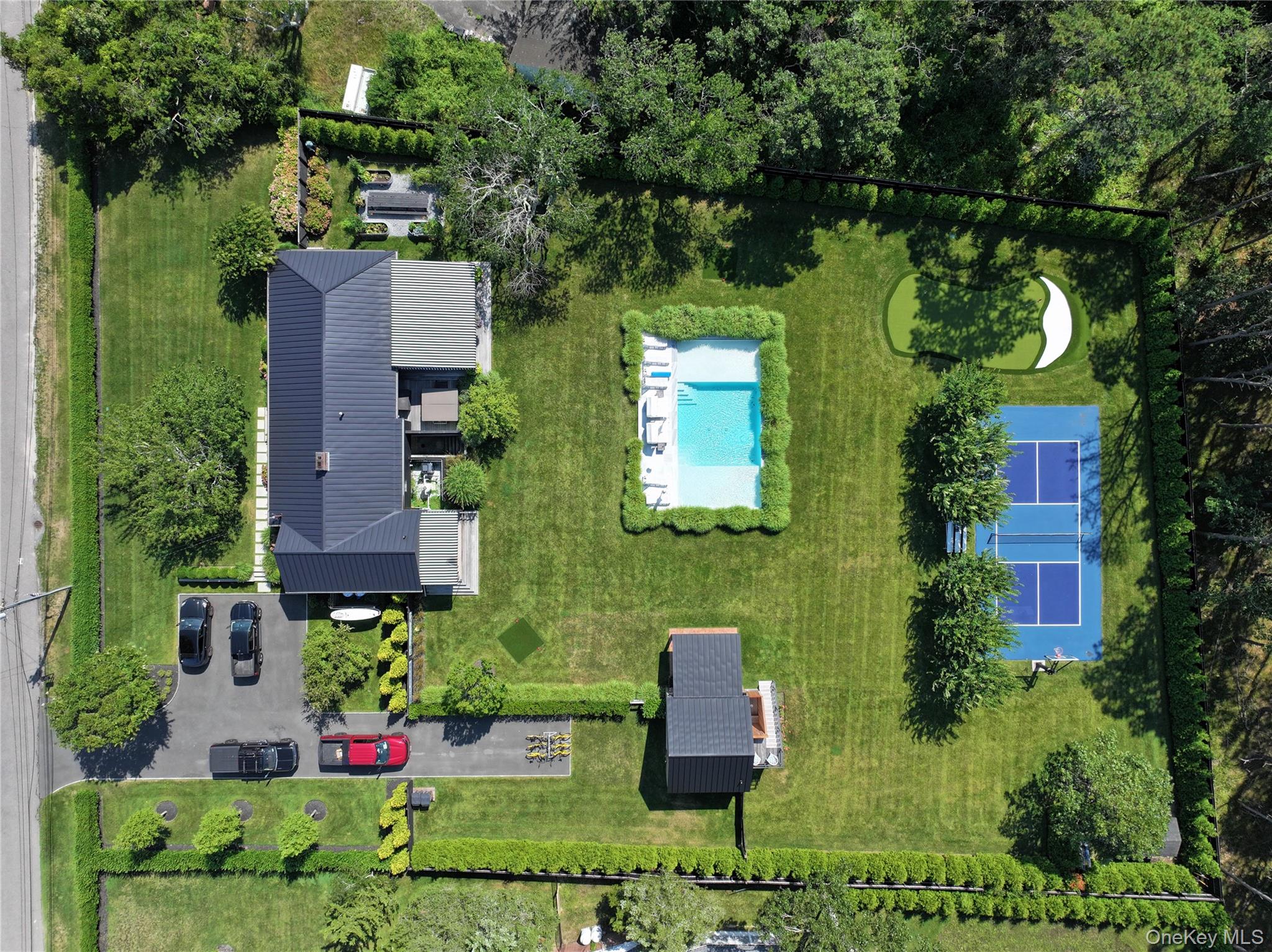 32 Inlet Road Property Photo 1