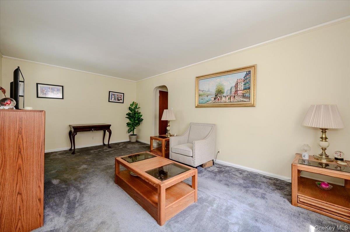 3061 Lasalle Avenue Property Photo 5