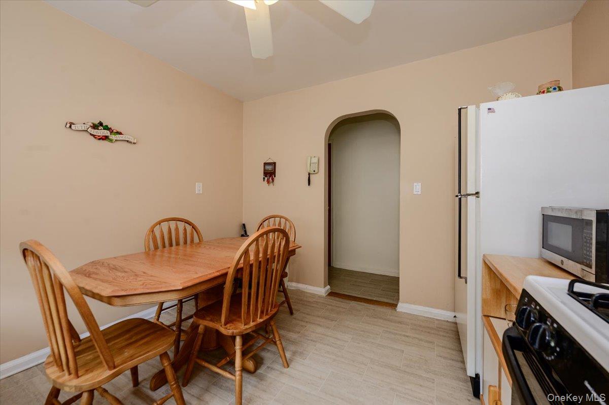 3061 Lasalle Avenue Property Photo 8