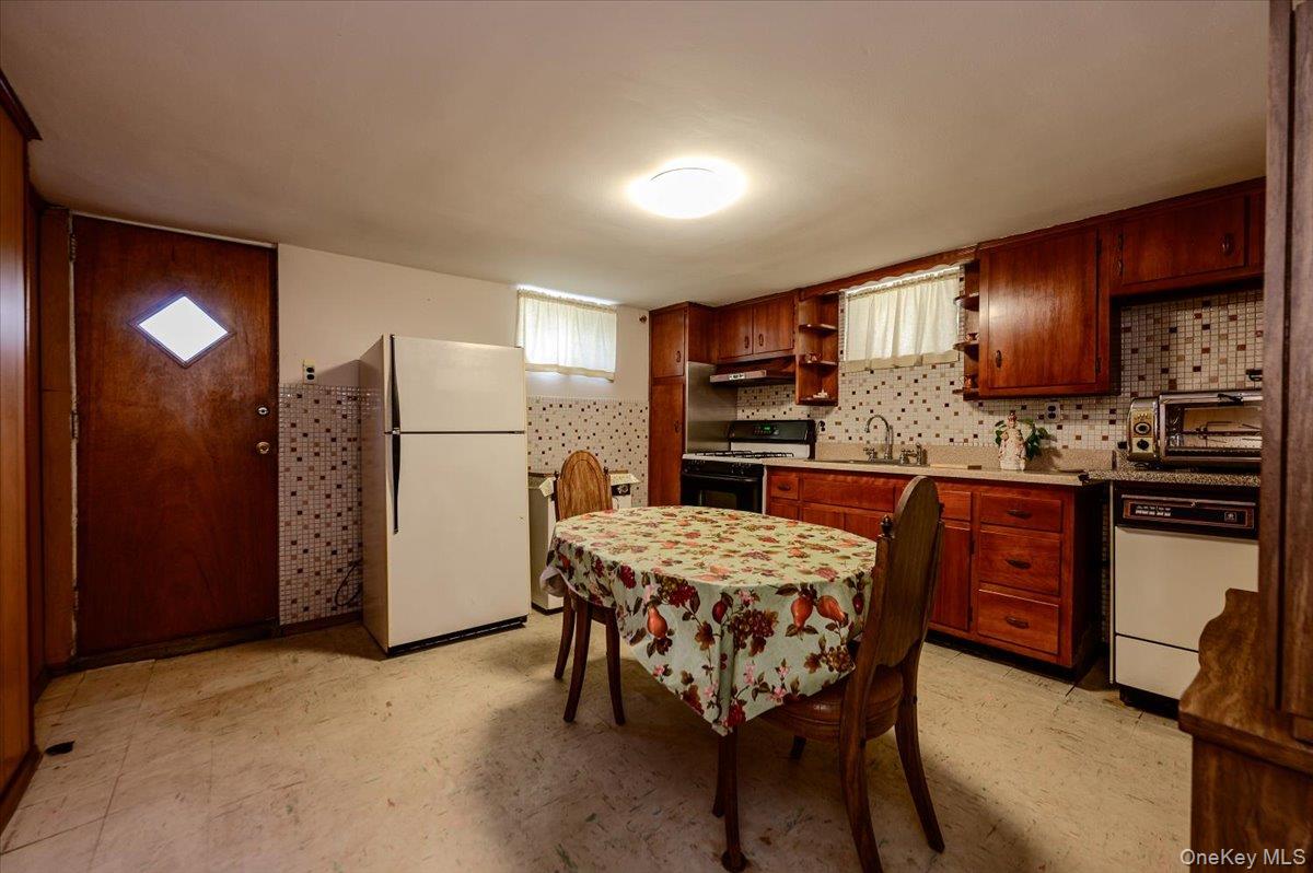 3061 Lasalle Avenue Property Photo 25