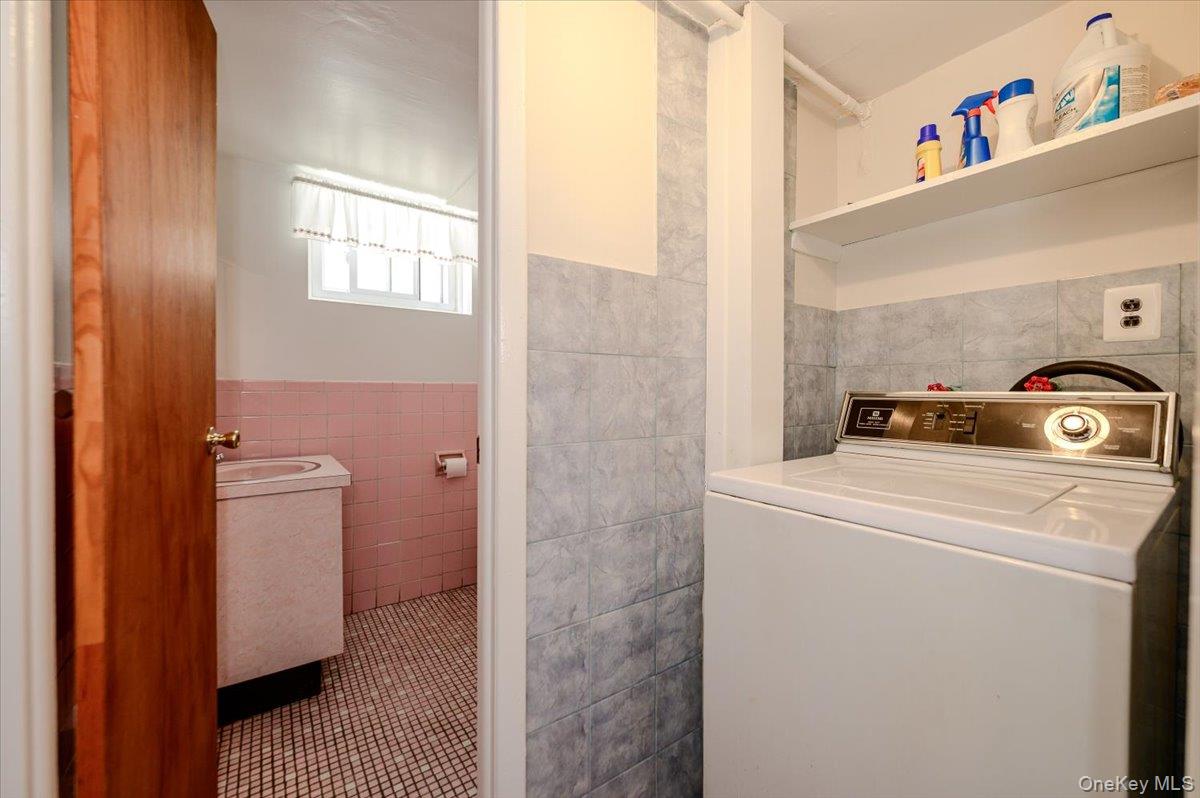 3061 Lasalle Avenue Property Photo 28