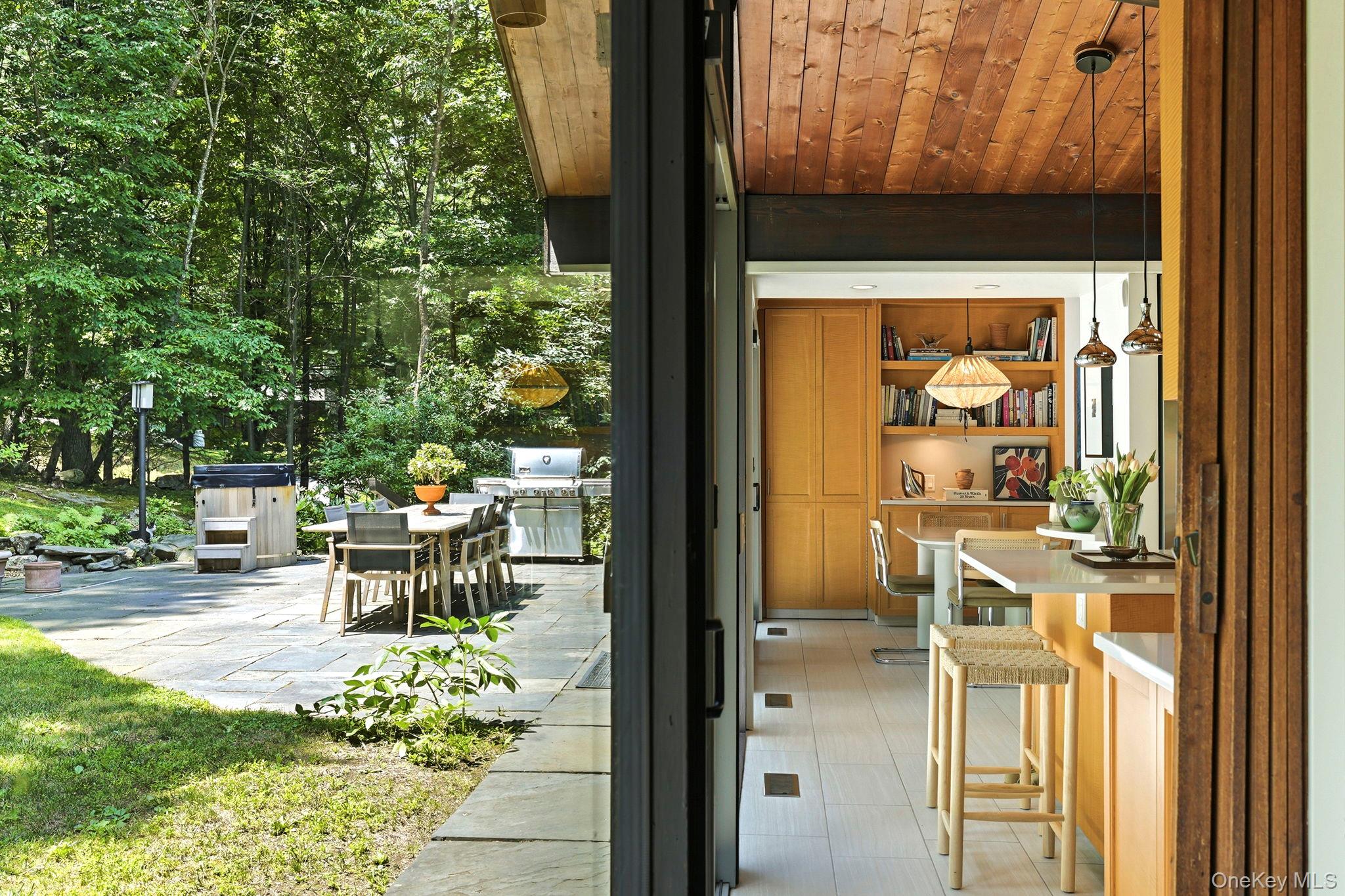 670 Long Hill Road Property Photo 15