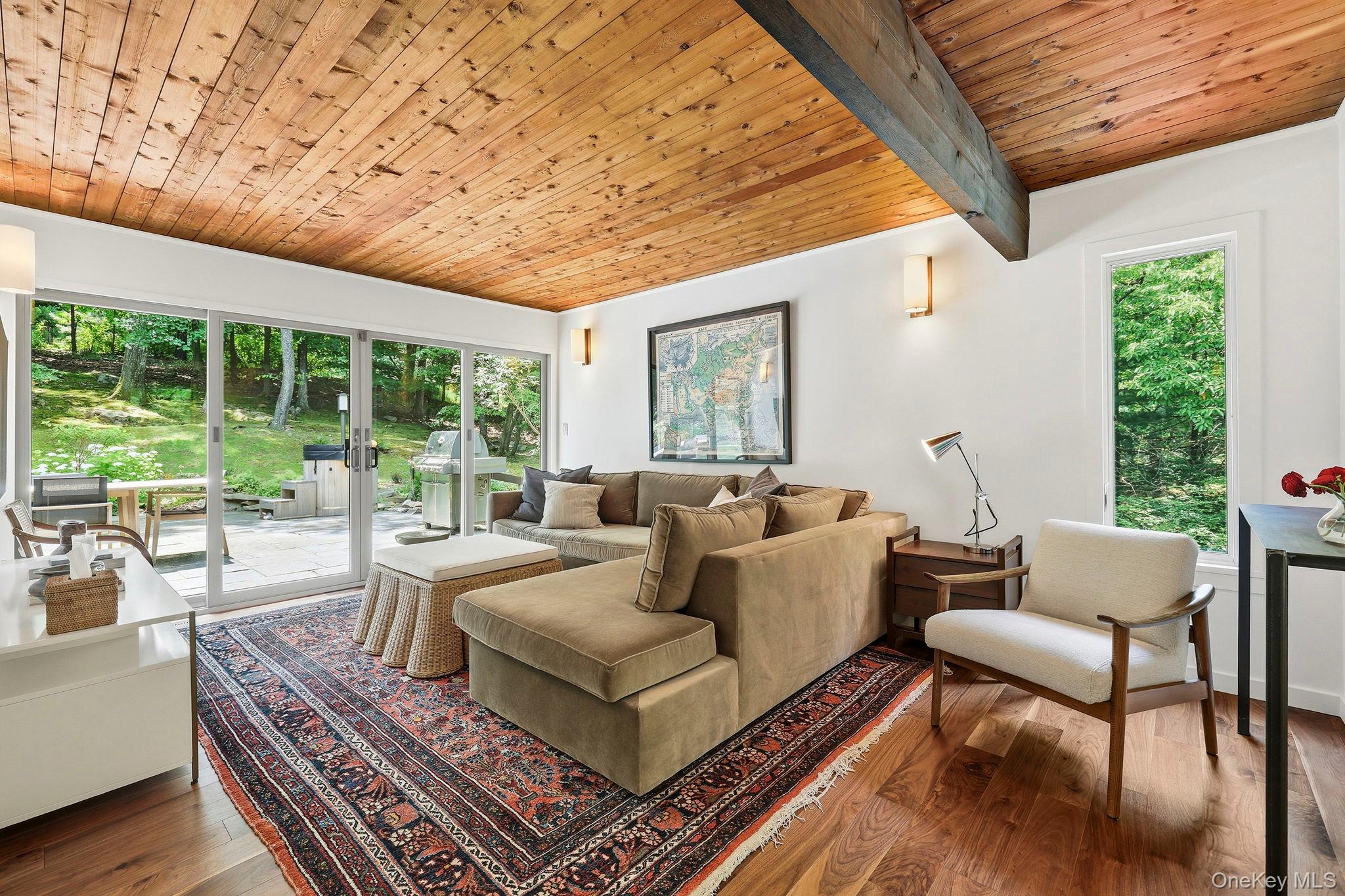 670 Long Hill Road Property Photo 29
